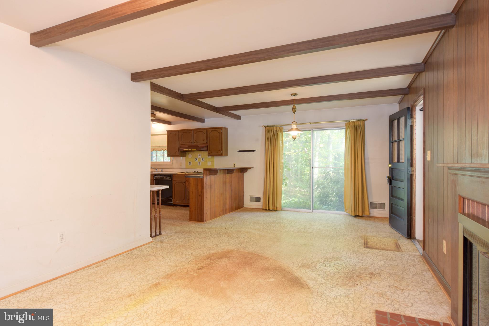 ORANGE HUNT ESTATES - Residential