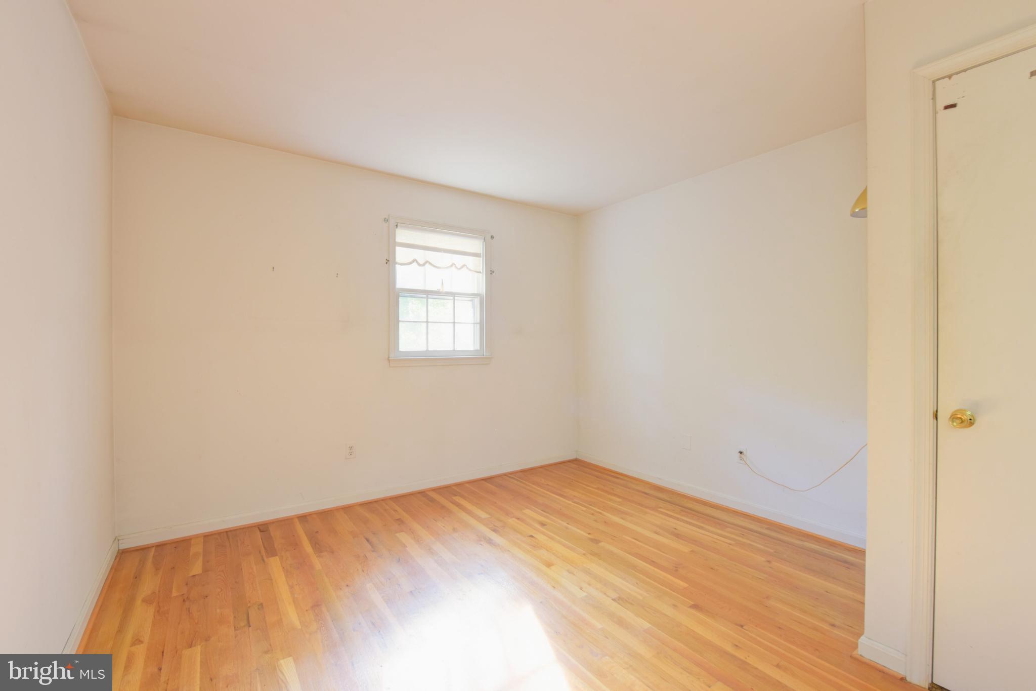 ORANGE HUNT ESTATES - Residential