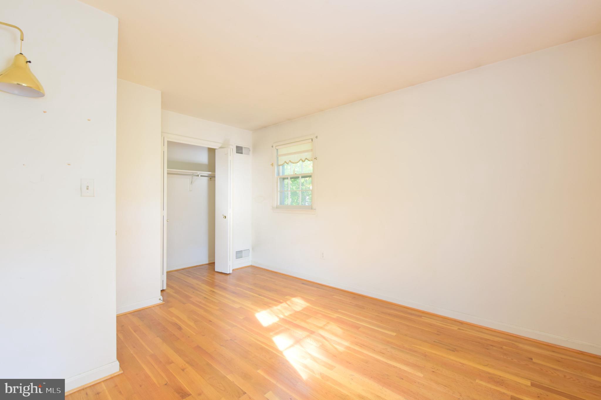 ORANGE HUNT ESTATES - Residential