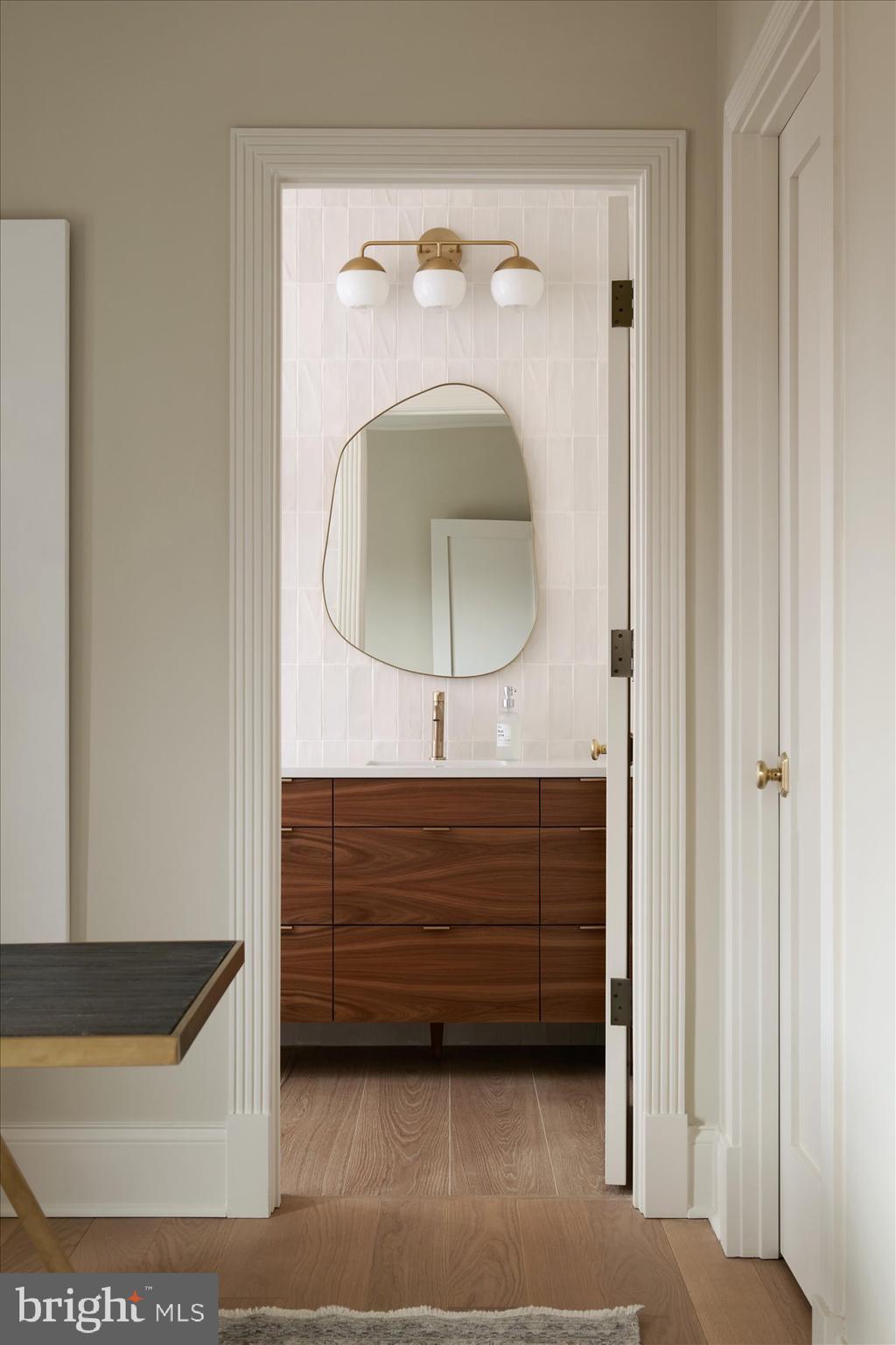 LOGAN CIRCLE - Residential