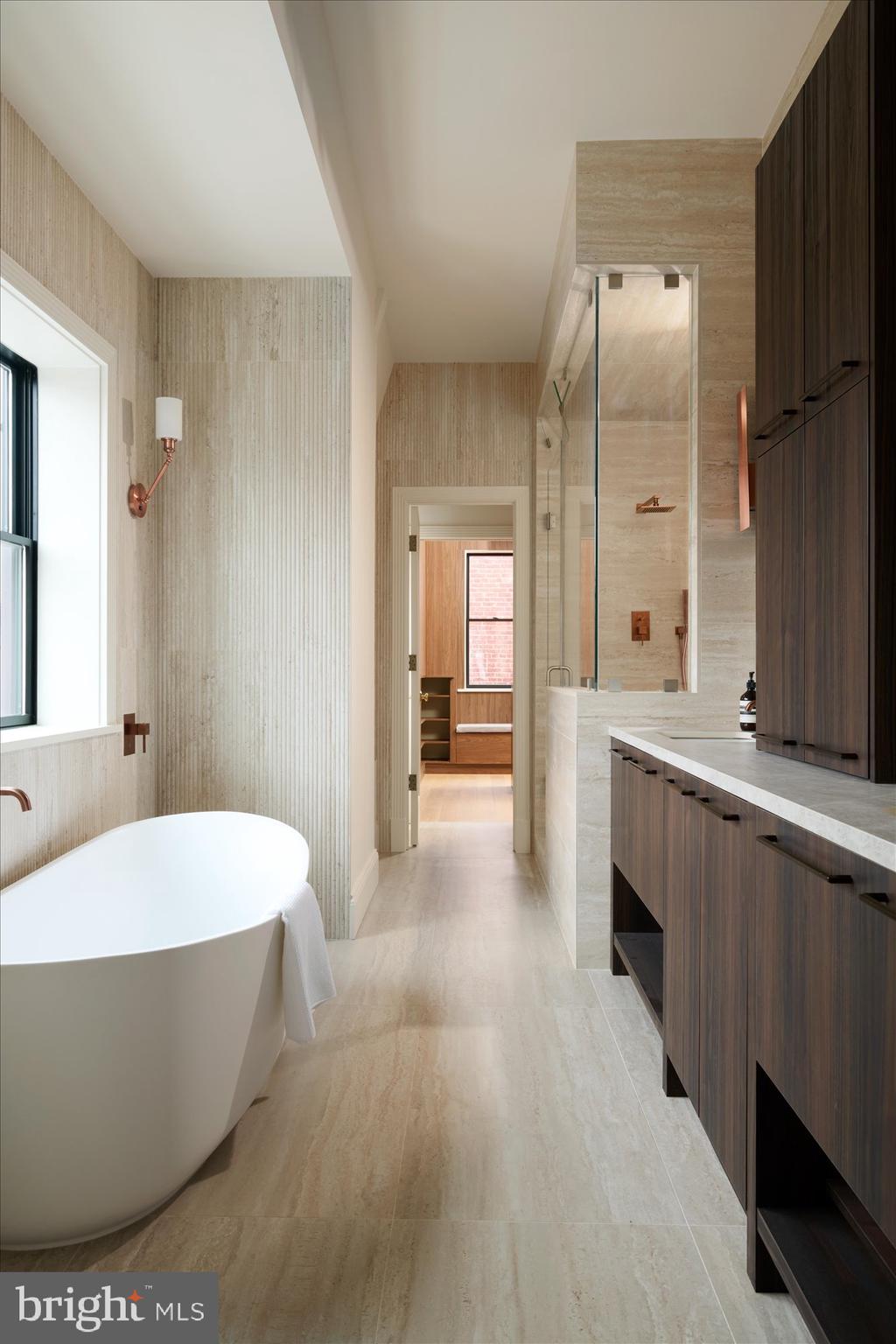 LOGAN CIRCLE - Residential