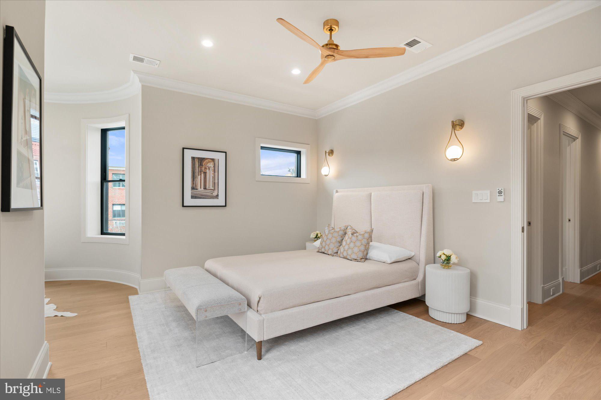 LOGAN CIRCLE - Residential