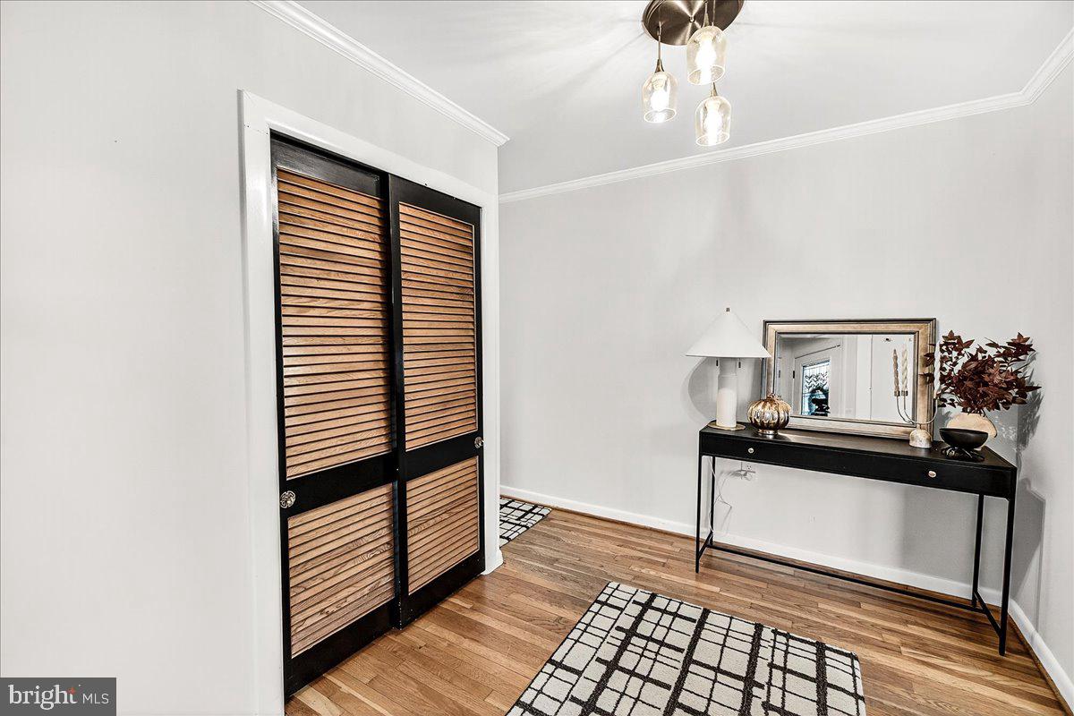 URBANA - Residential