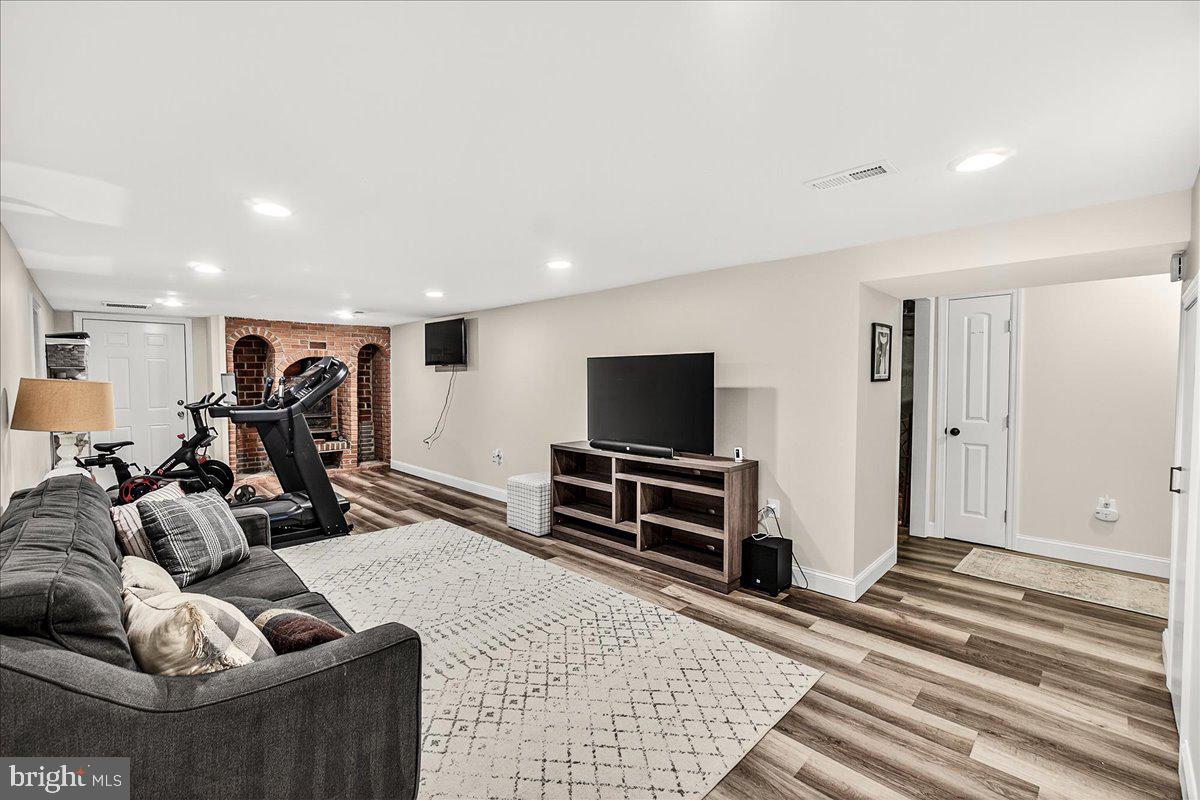 URBANA - Residential