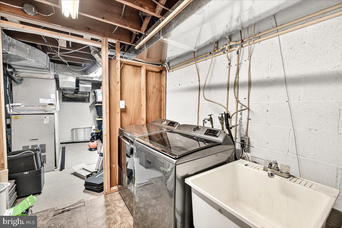 URBANA - Residential