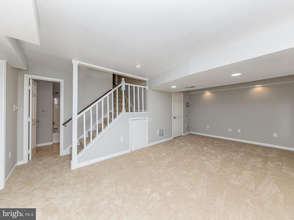 VIRGINIA RUN - Residential