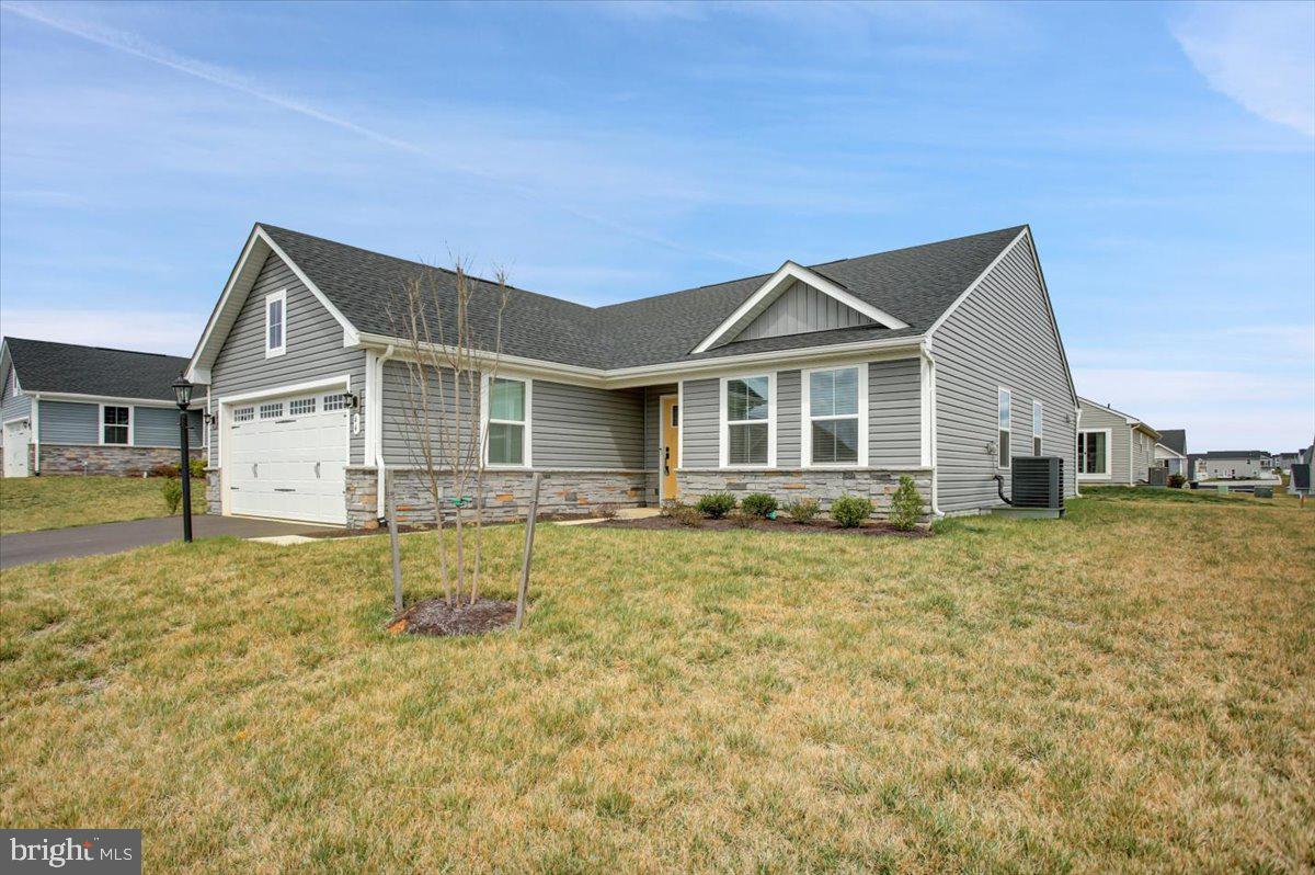 CARDINAL POINTE - Residential