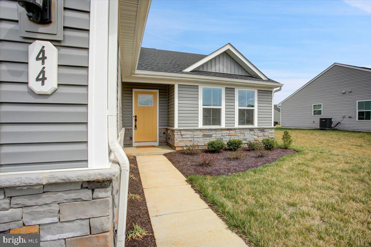 CARDINAL POINTE - Residential