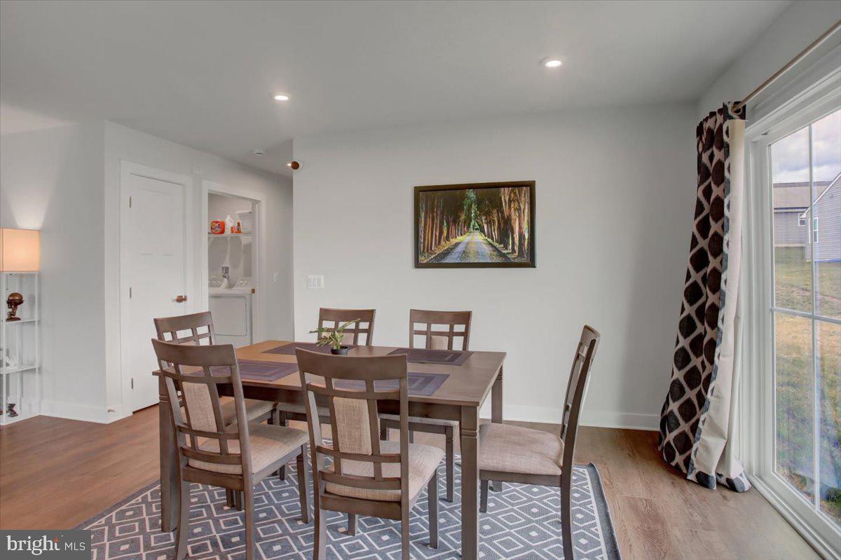 CARDINAL POINTE - Residential