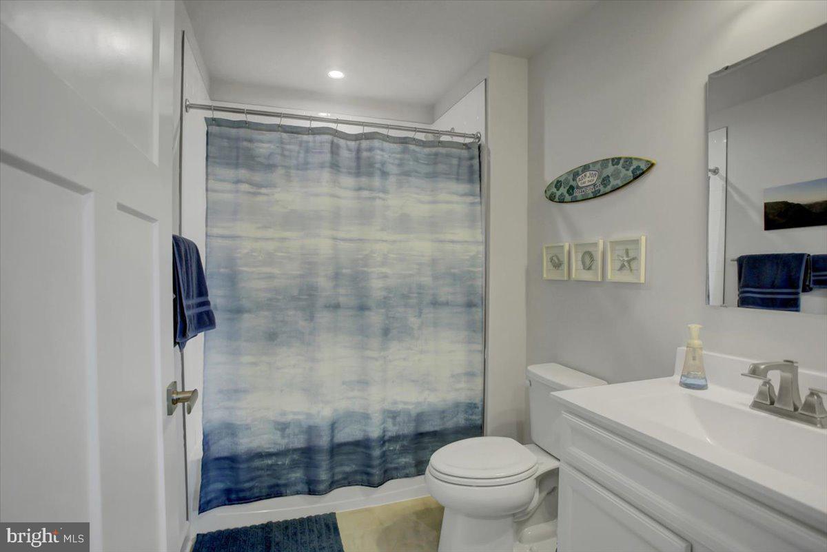 CARDINAL POINTE - Residential