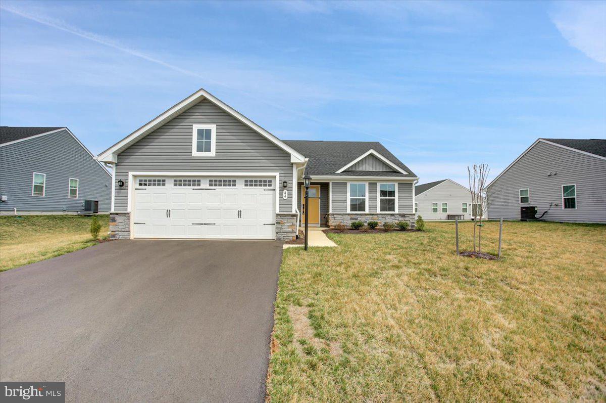 CARDINAL POINTE - Residential