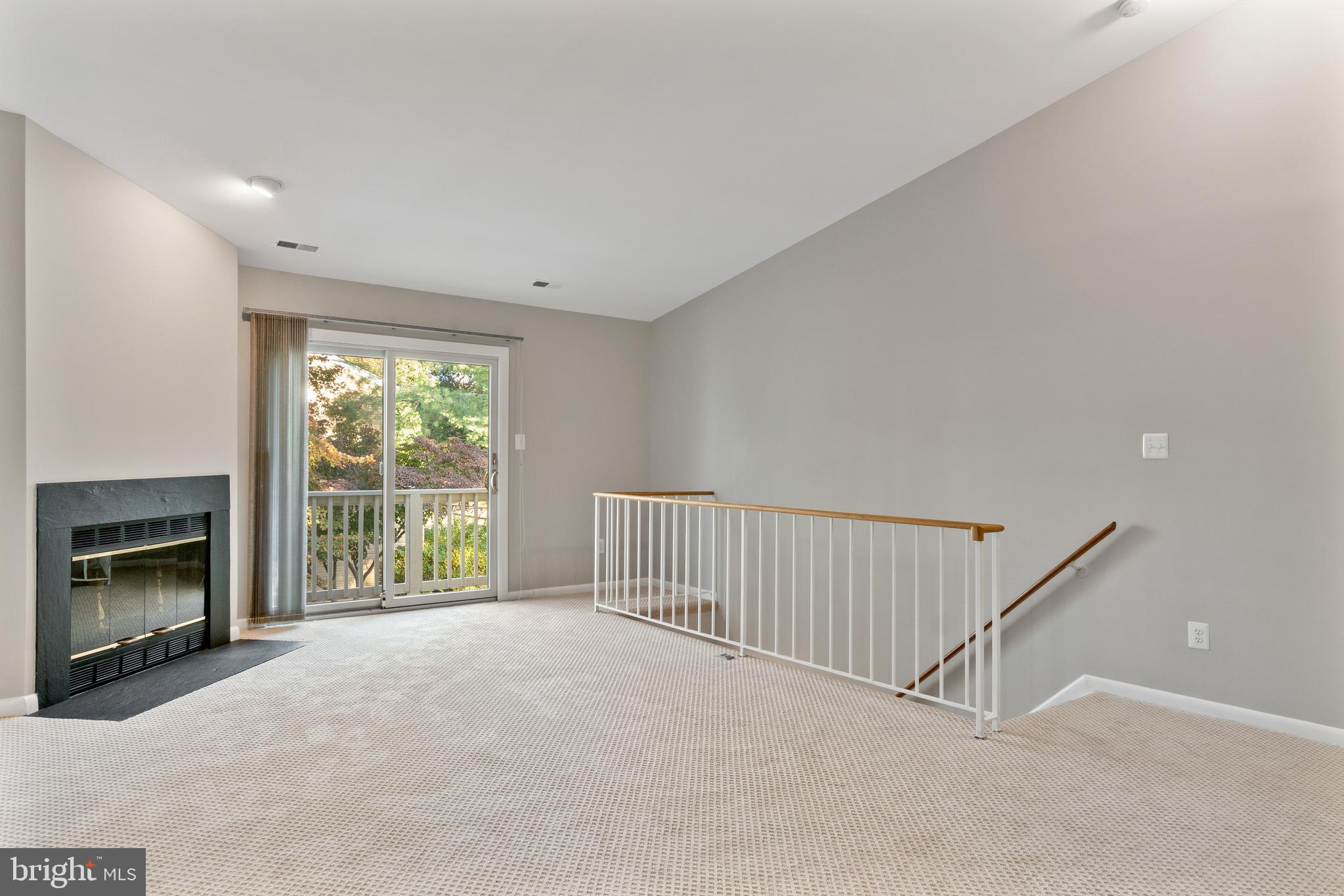 18119 ROLLING MEADOW WAY 215