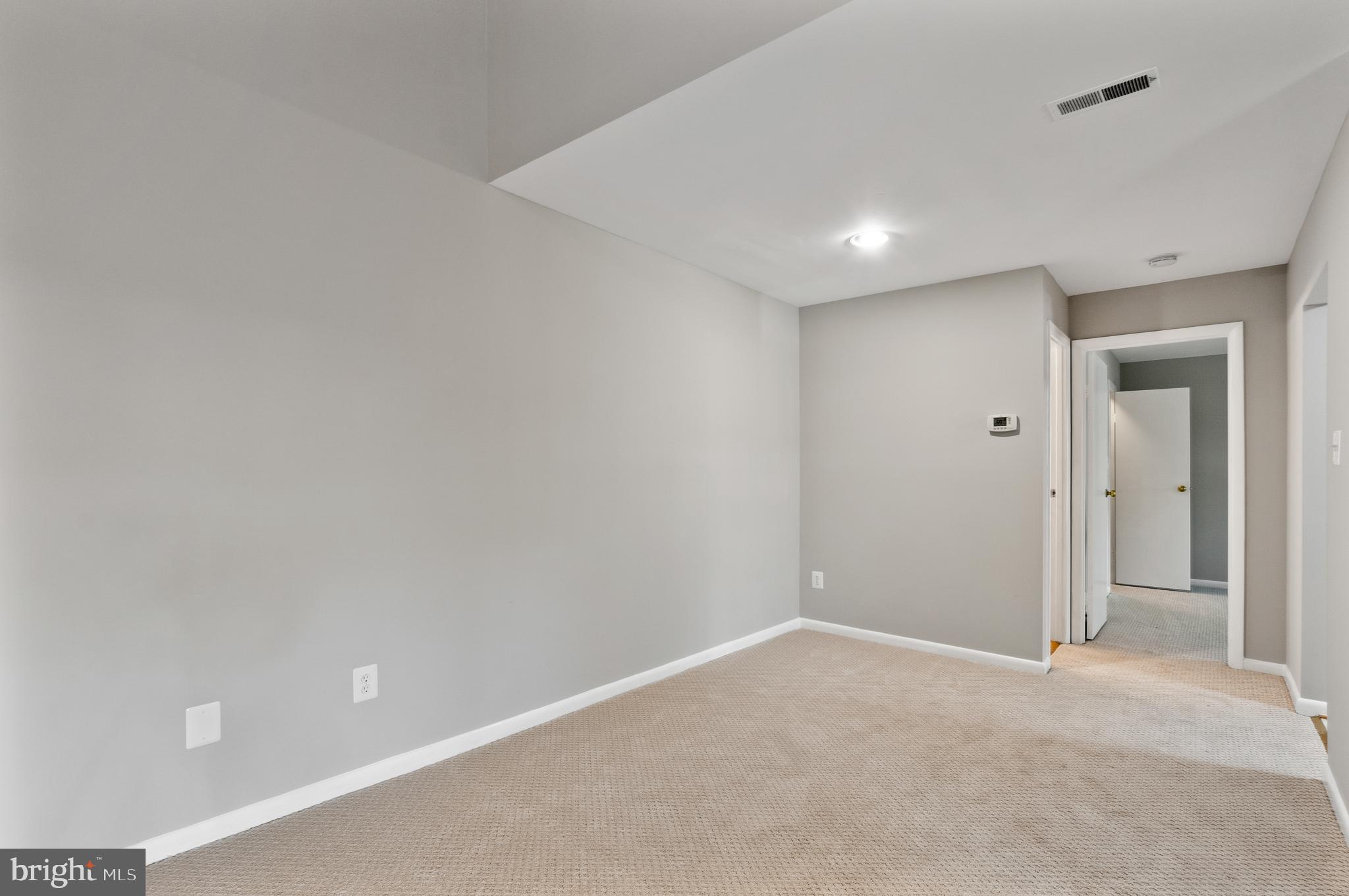 HOMELAND VILLAGE - Residential