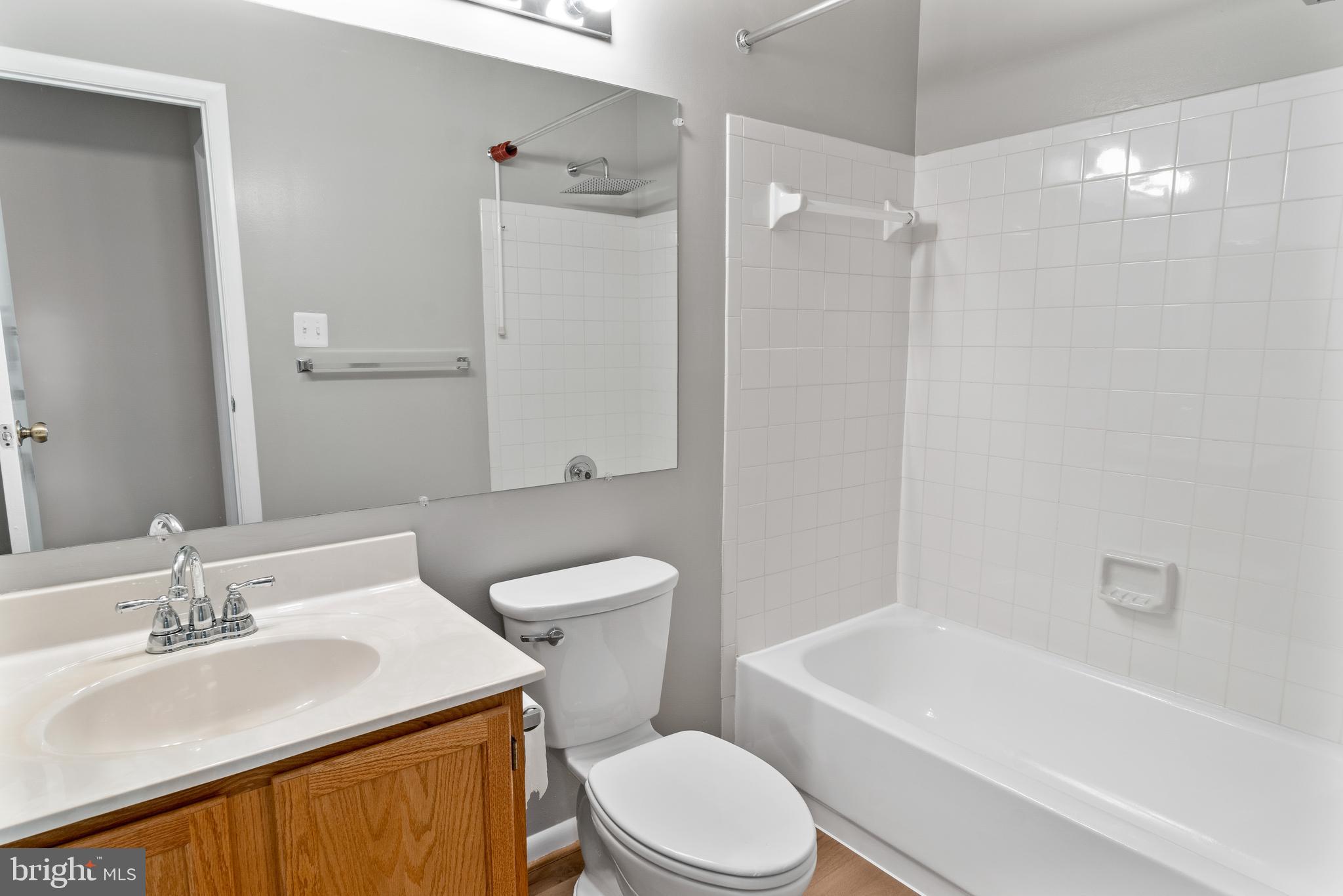 HOMELAND VILLAGE - Residential