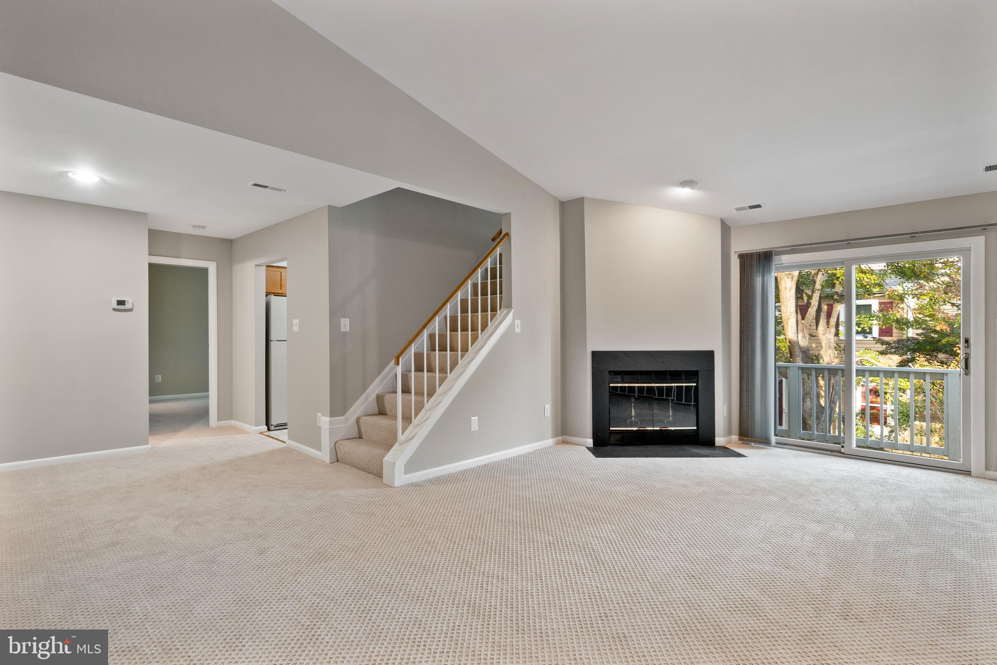 18119 ROLLING MEADOW WAY 215