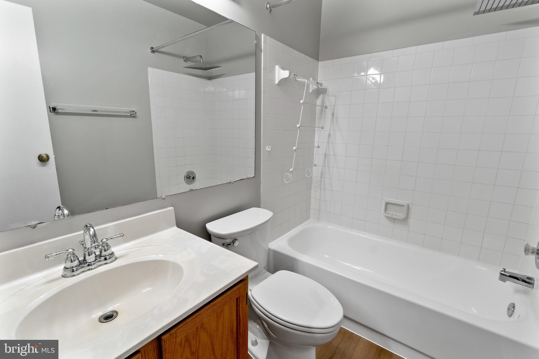 HOMELAND VILLAGE - Residential