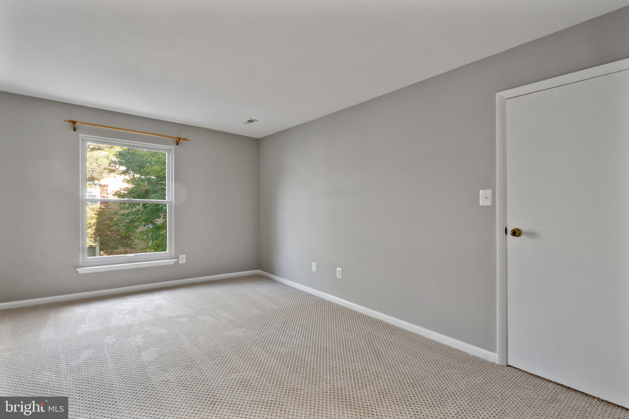 HOMELAND VILLAGE - Residential