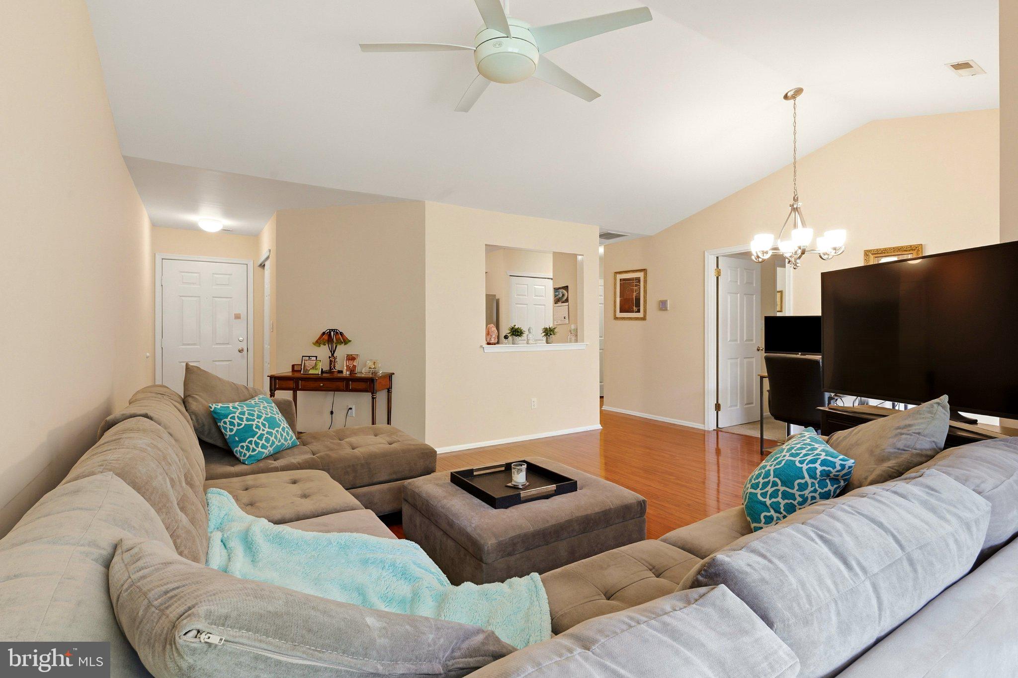 536 WALDEN CIRCLE