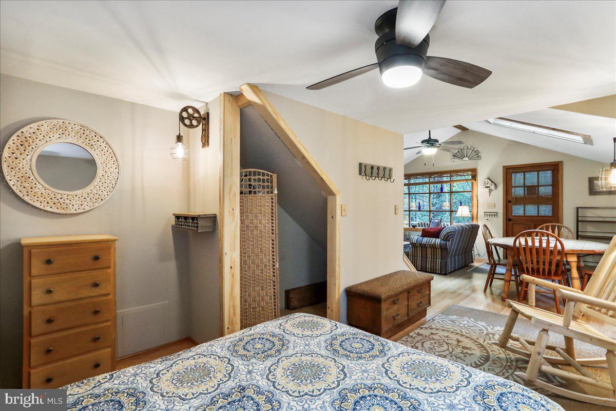 SLEEPY CREEK ORCHARD - Residential