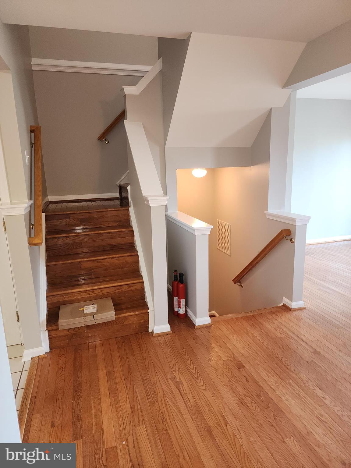 CENTRE RIDGE - Residential Lease