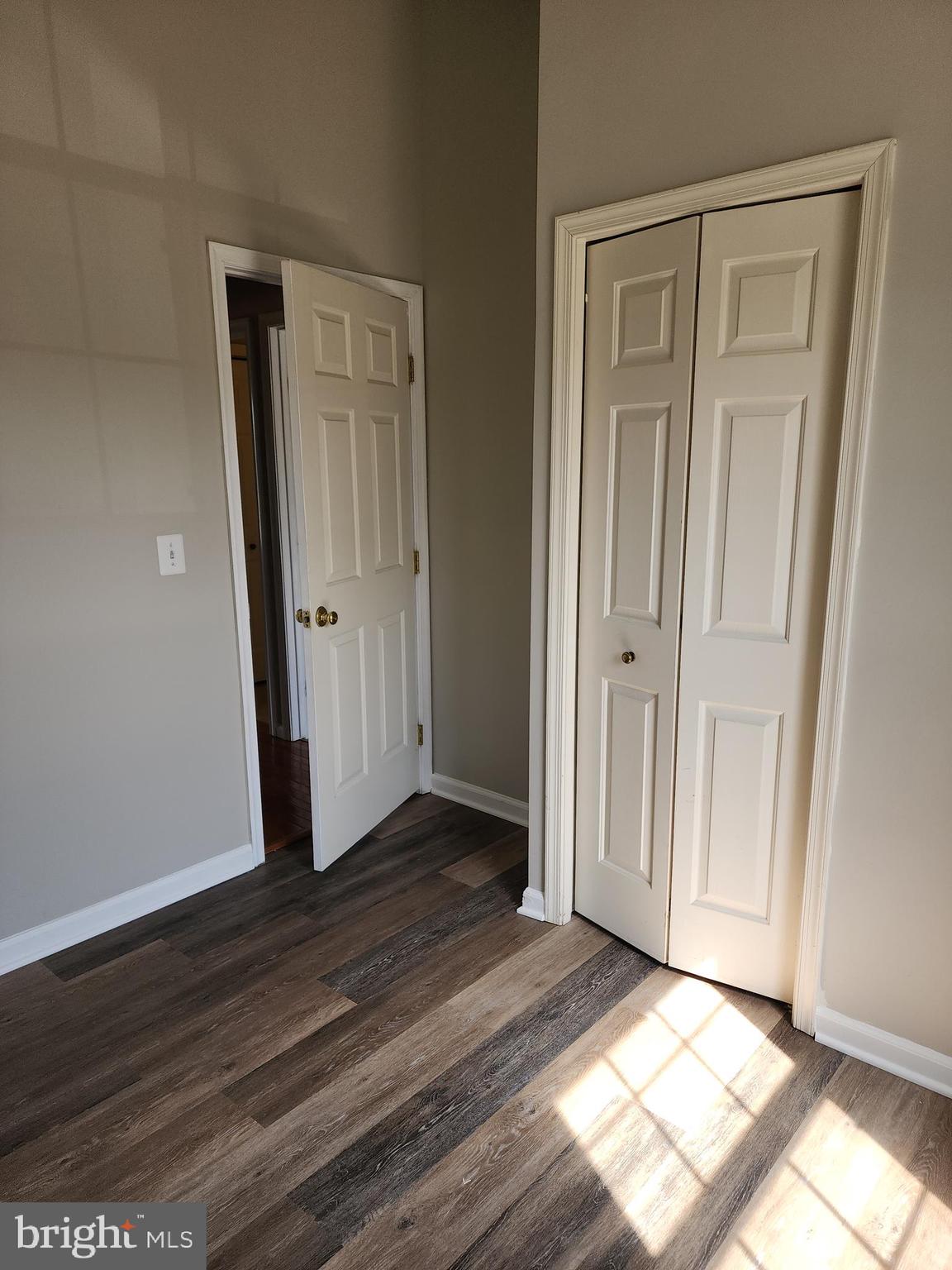 CENTRE RIDGE - Residential Lease