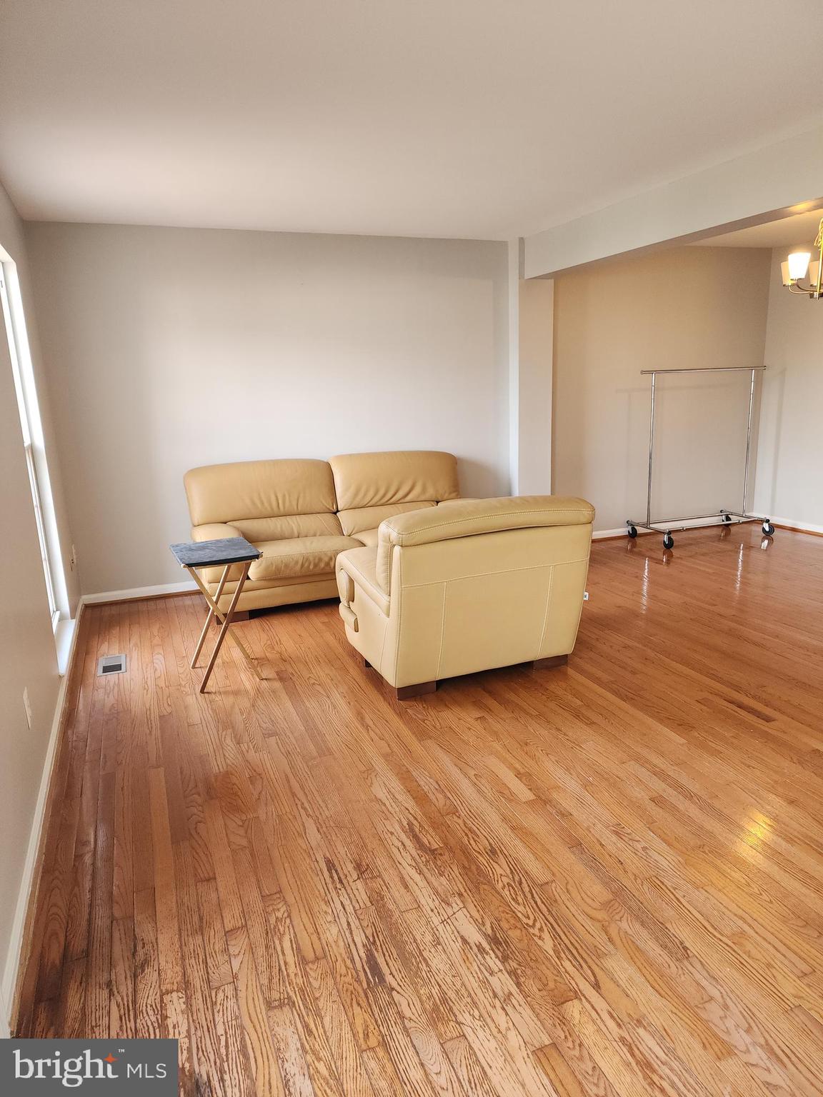 CENTRE RIDGE - Residential Lease