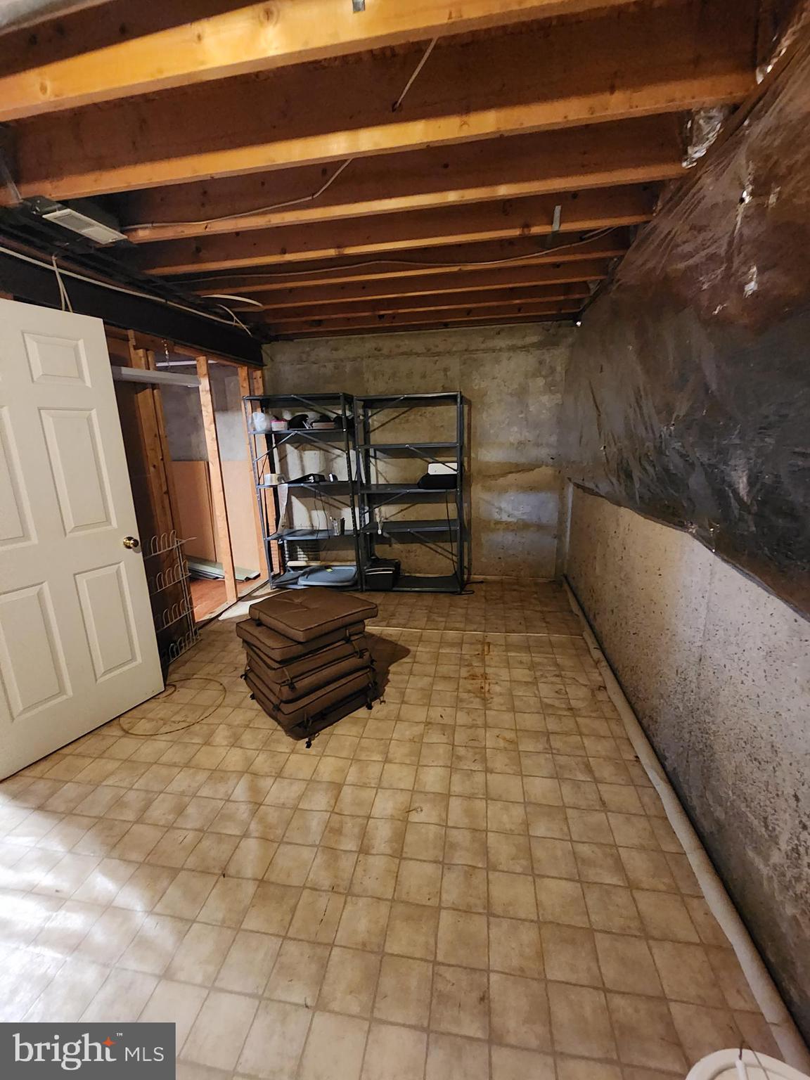 CENTRE RIDGE - Residential Lease