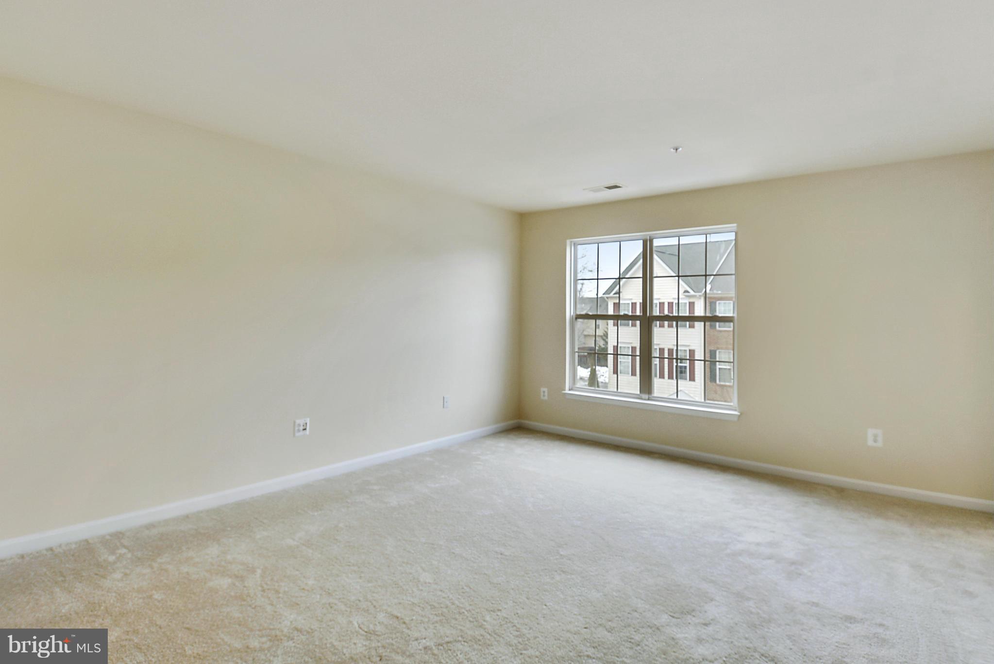 VILLAGES OF URBANA - Residential