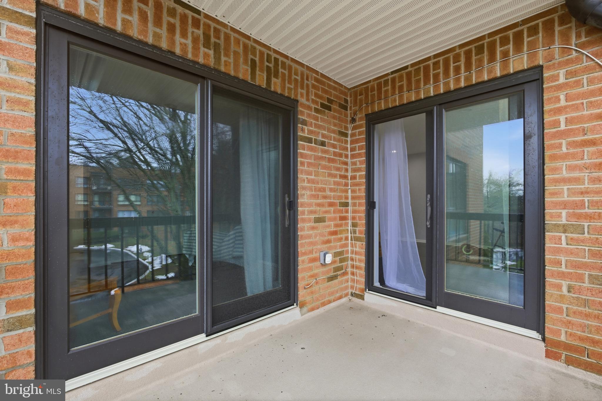 HILL HOUSE - Residential