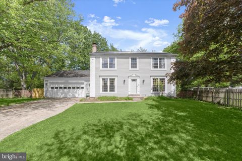 Photo of 15702 Appleton Court, BOWIE, MD 20716 (MLS # MDPG2192950)