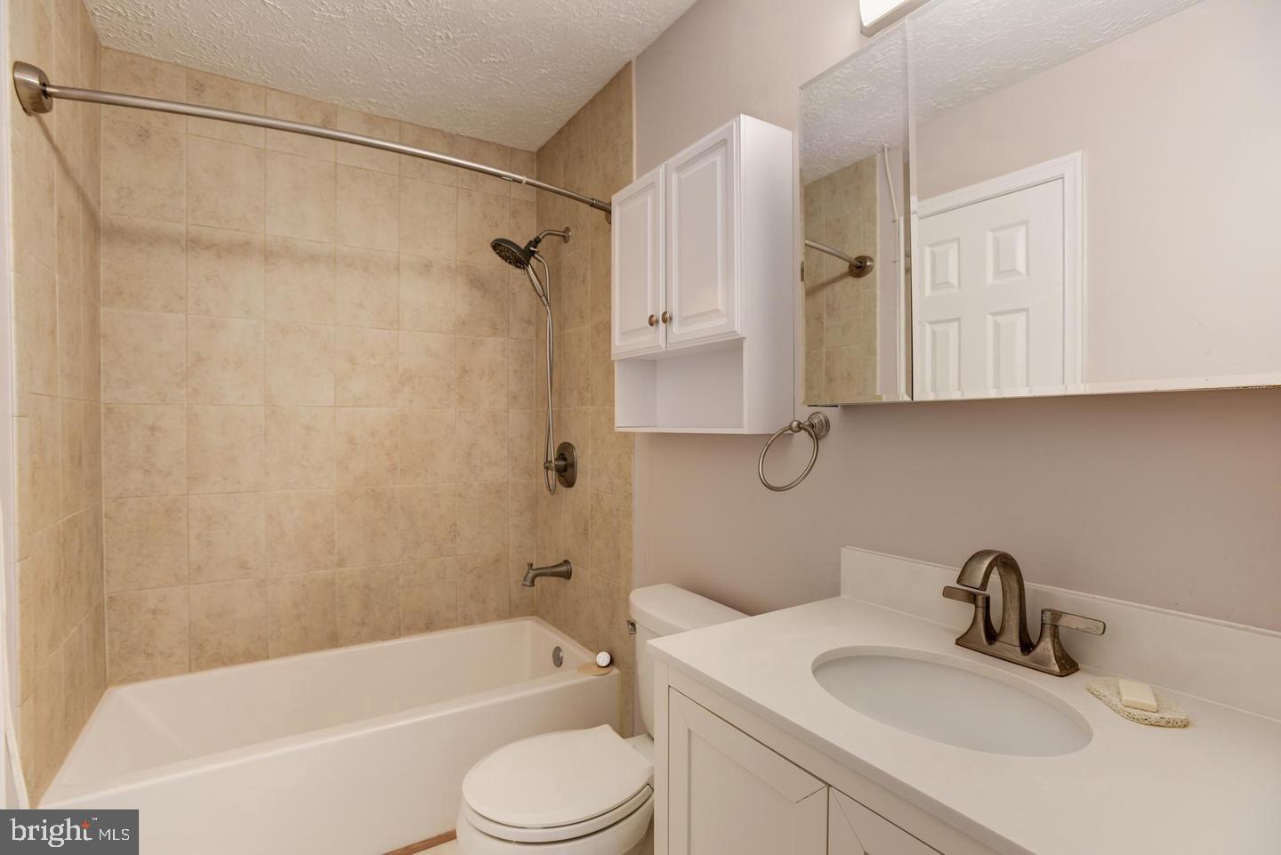 KETTERING - Residential Lease