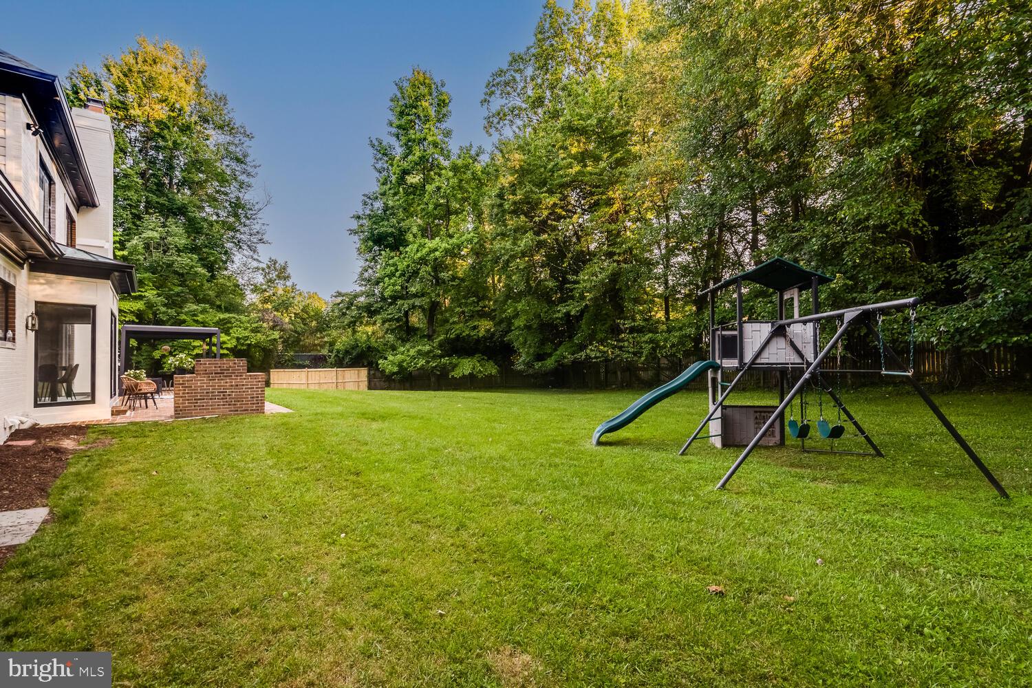 POTOMAC OUTSIDE - Residential