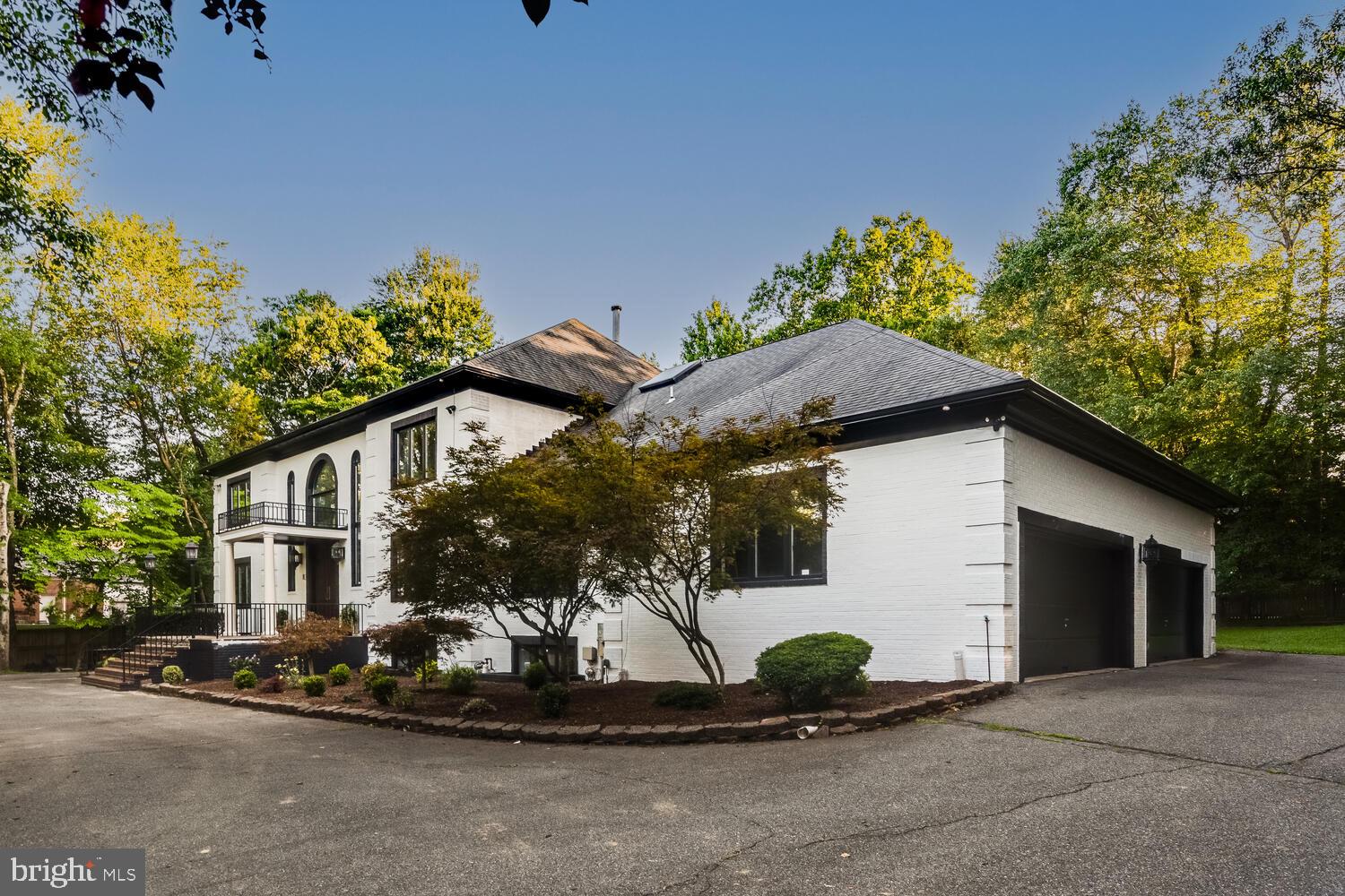 POTOMAC OUTSIDE - Residential