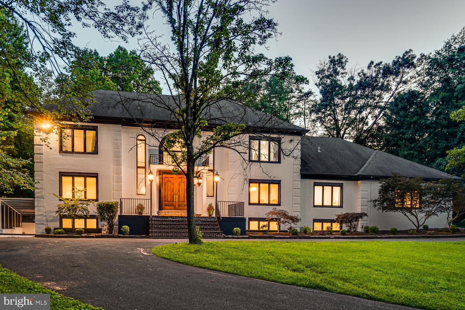 POTOMAC OUTSIDE - Residential