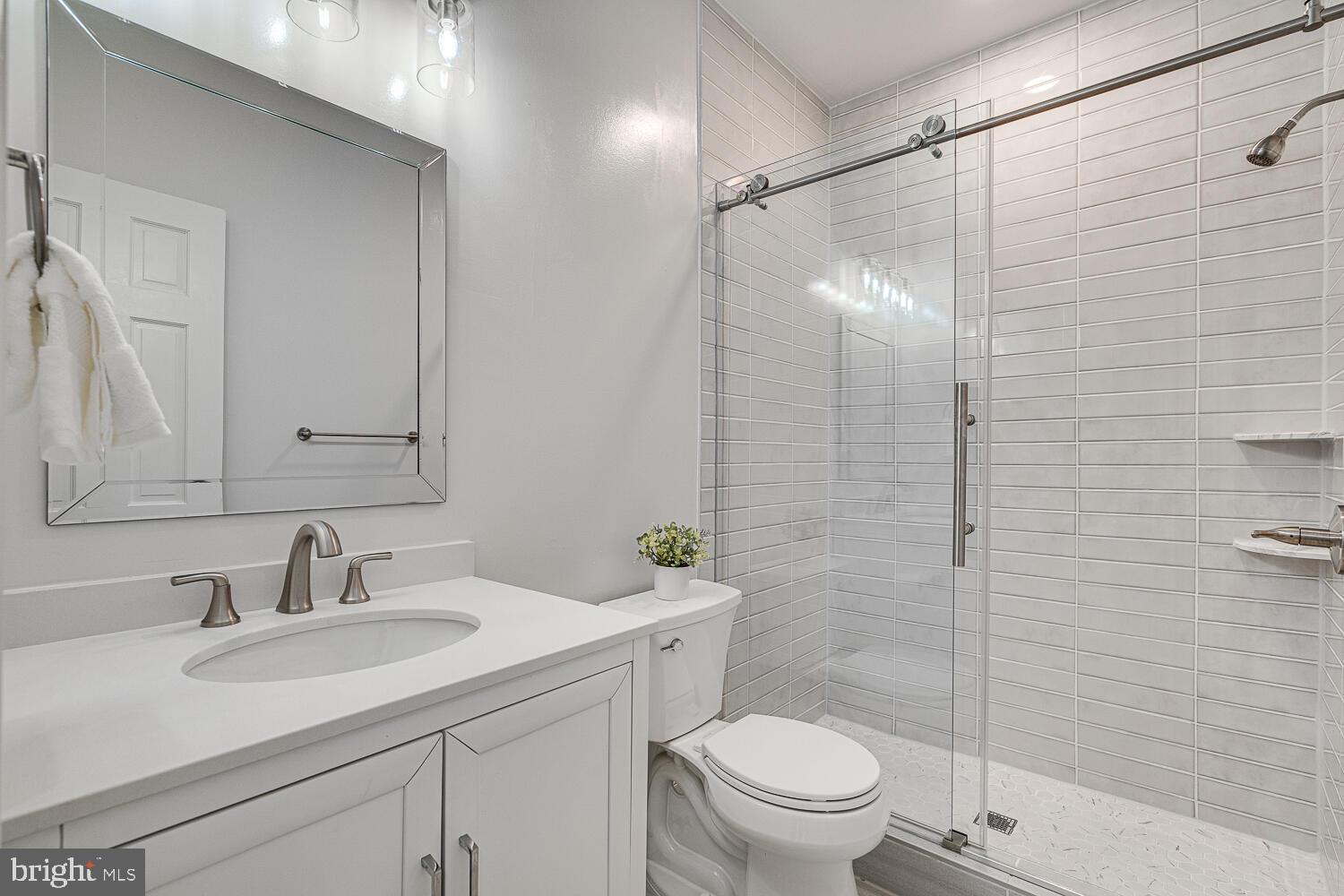 POTOMAC OUTSIDE - Residential