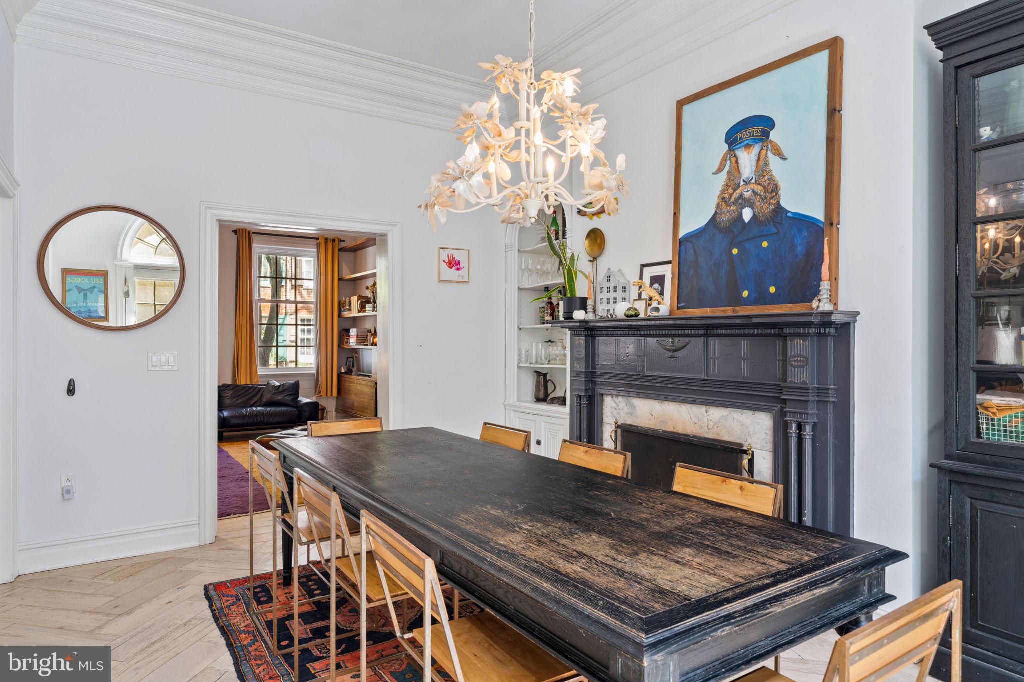 WASHINGTON SQ - Residential