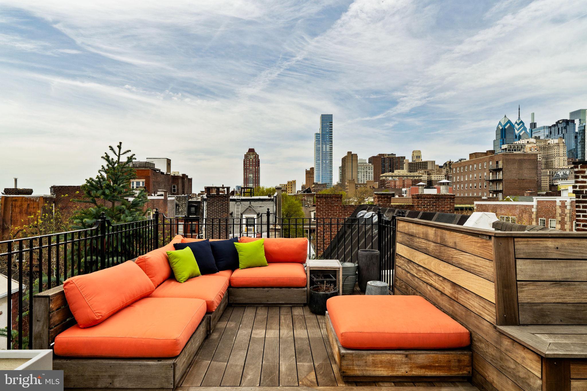 WASHINGTON SQ - Residential
