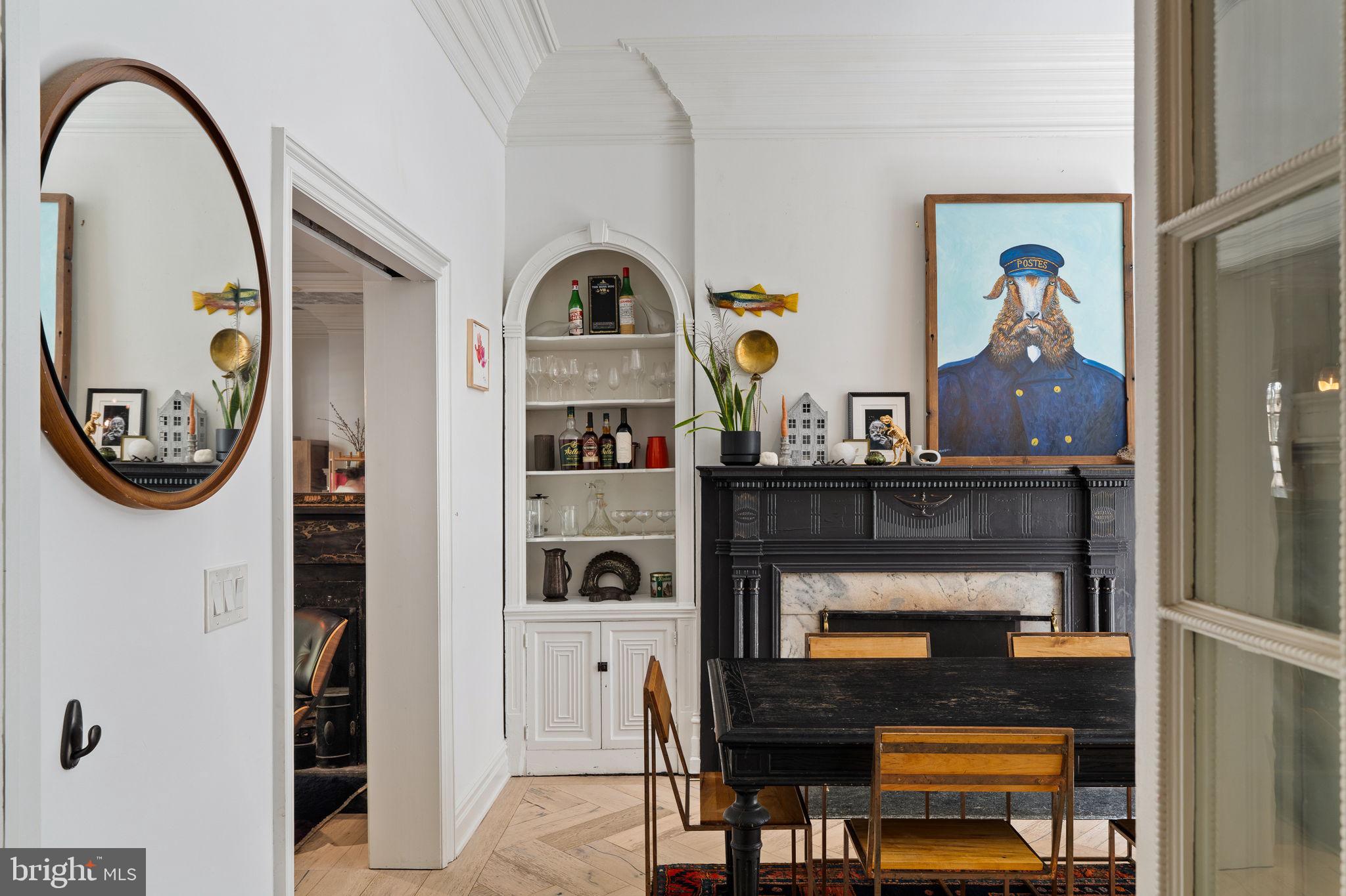 WASHINGTON SQ - Residential