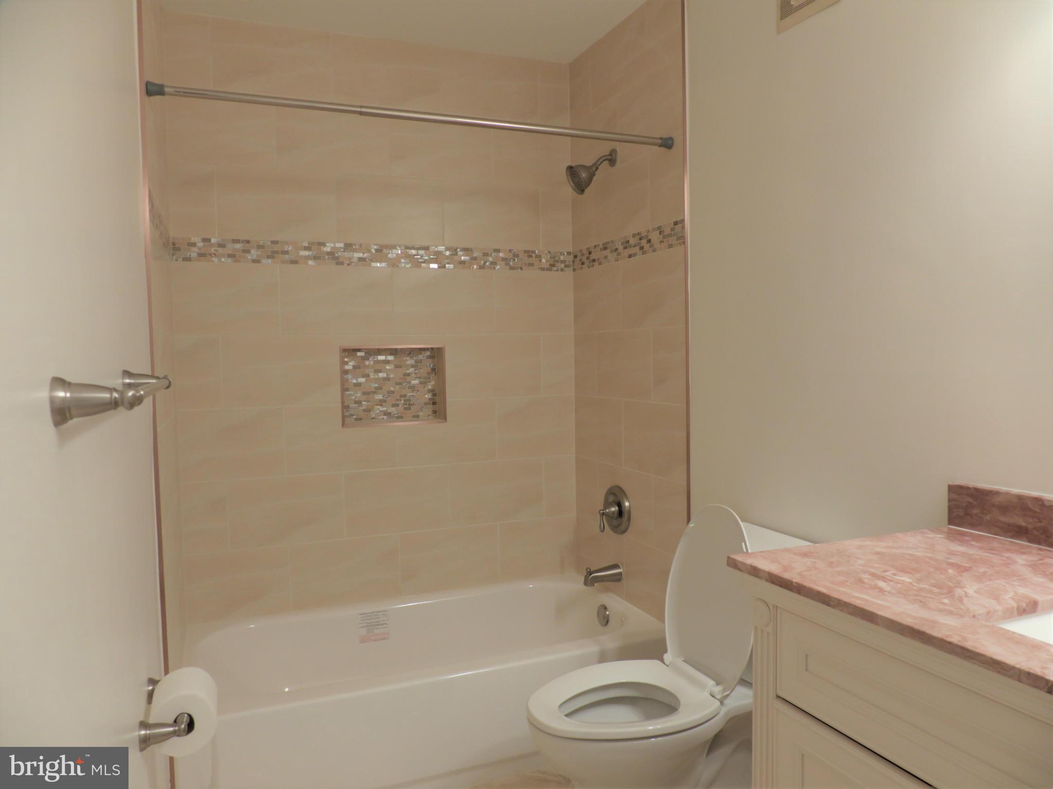 WILLOW POINT - Residential Lease