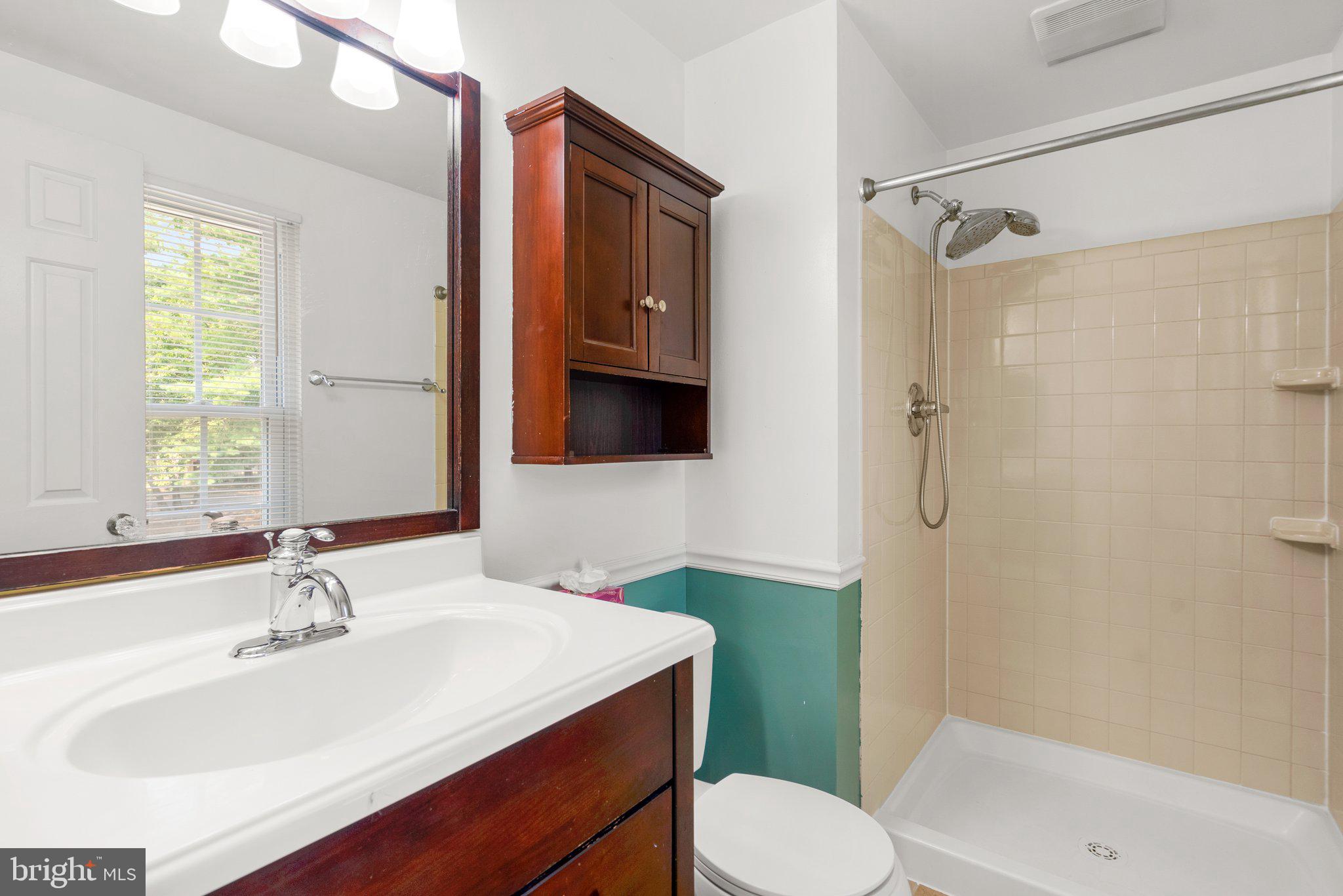 WATERS LANDING - Residential