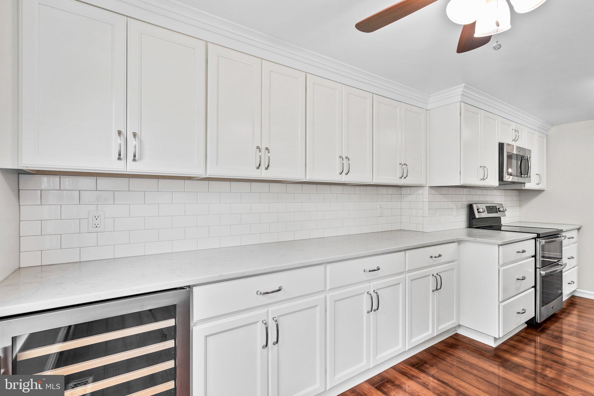 WATERS LANDING - Residential