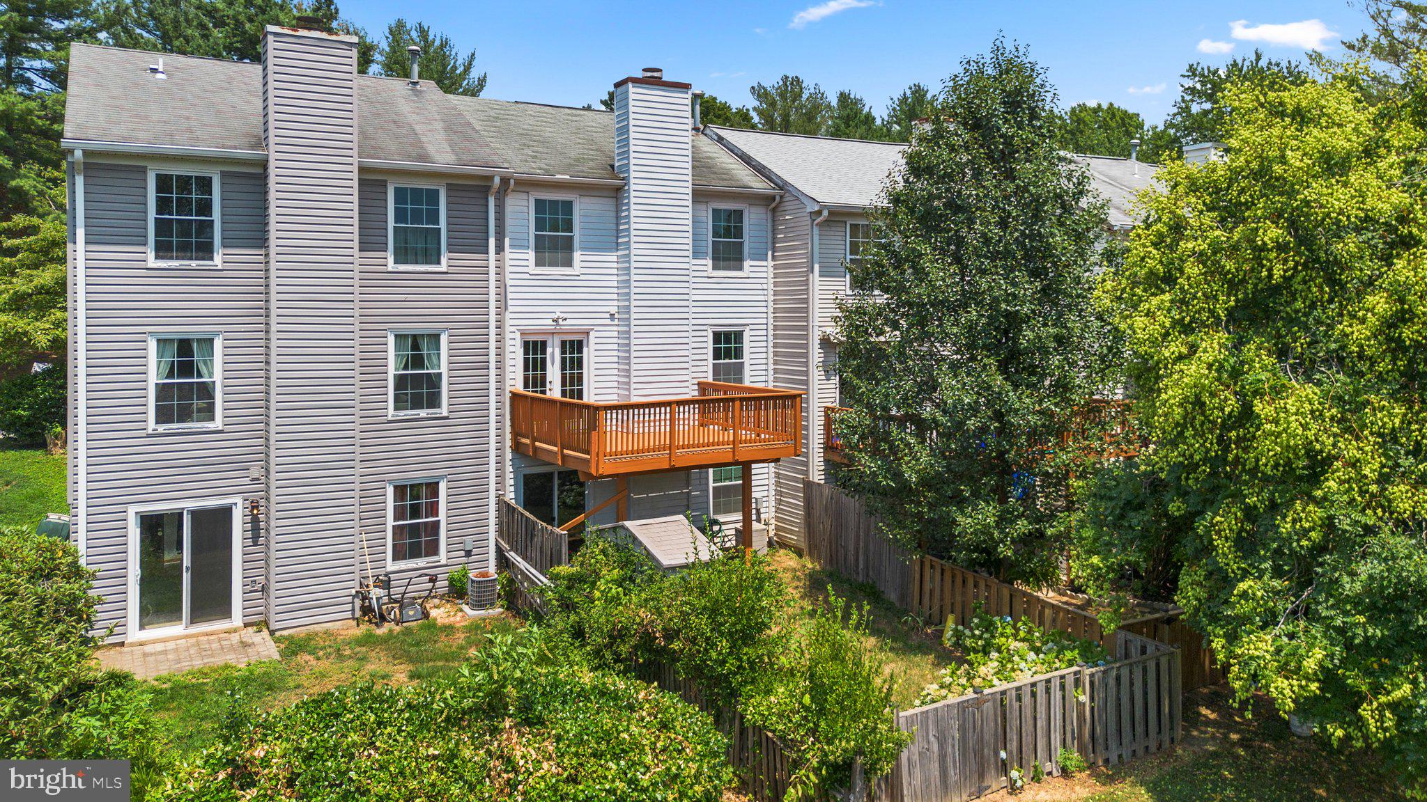 WATERS LANDING - Residential