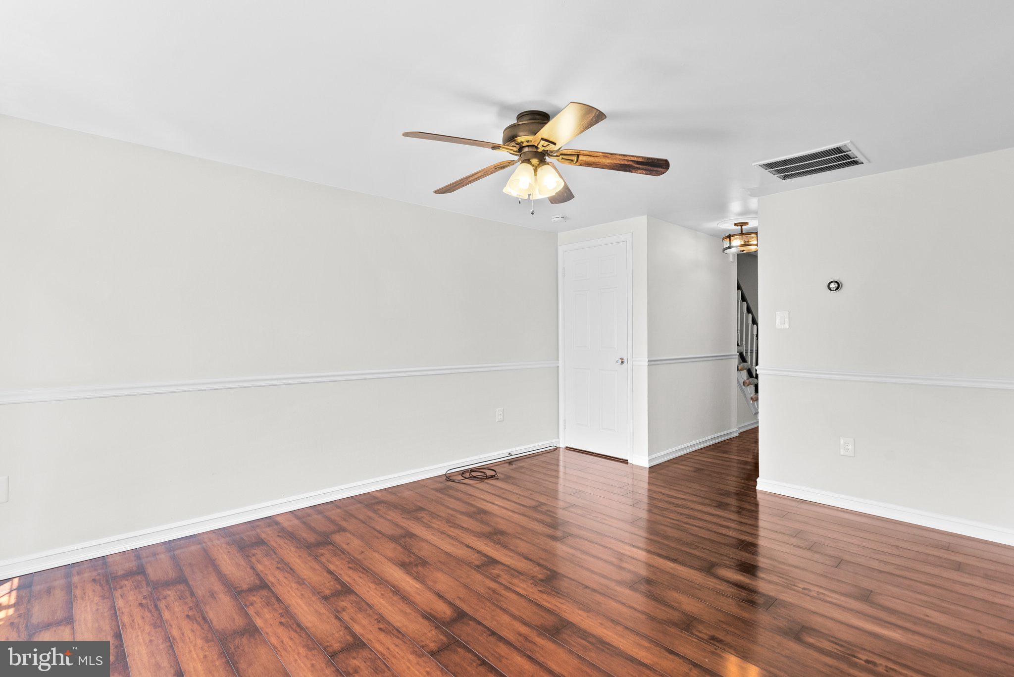 WATERS LANDING - Residential