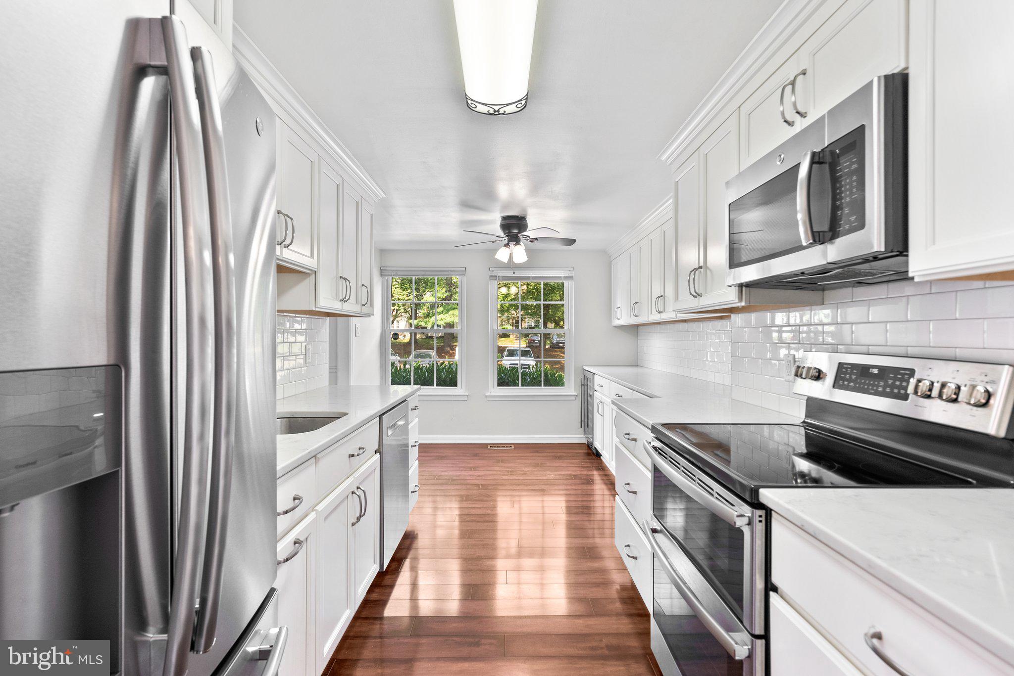 WATERS LANDING - Residential