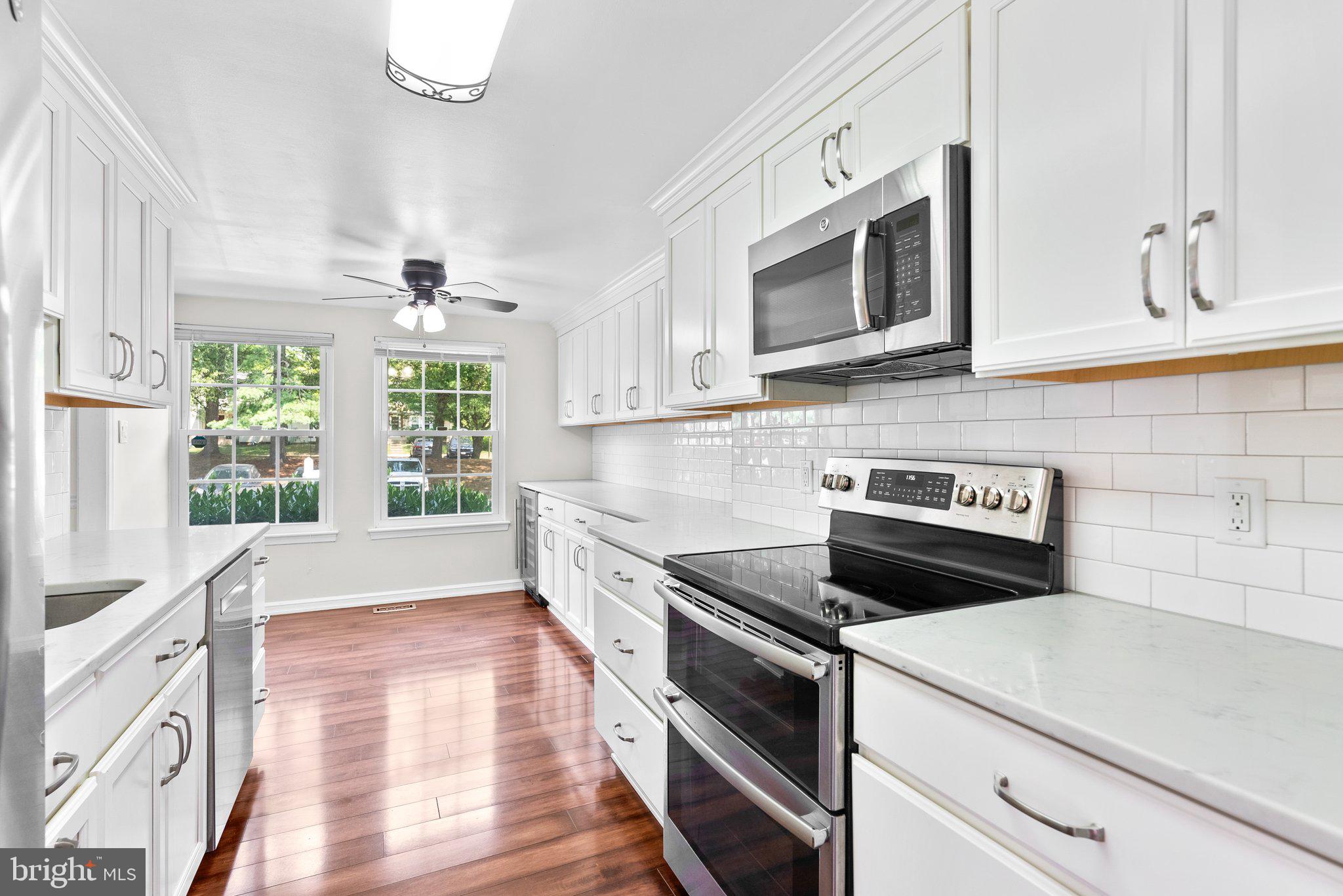 WATERS LANDING - Residential