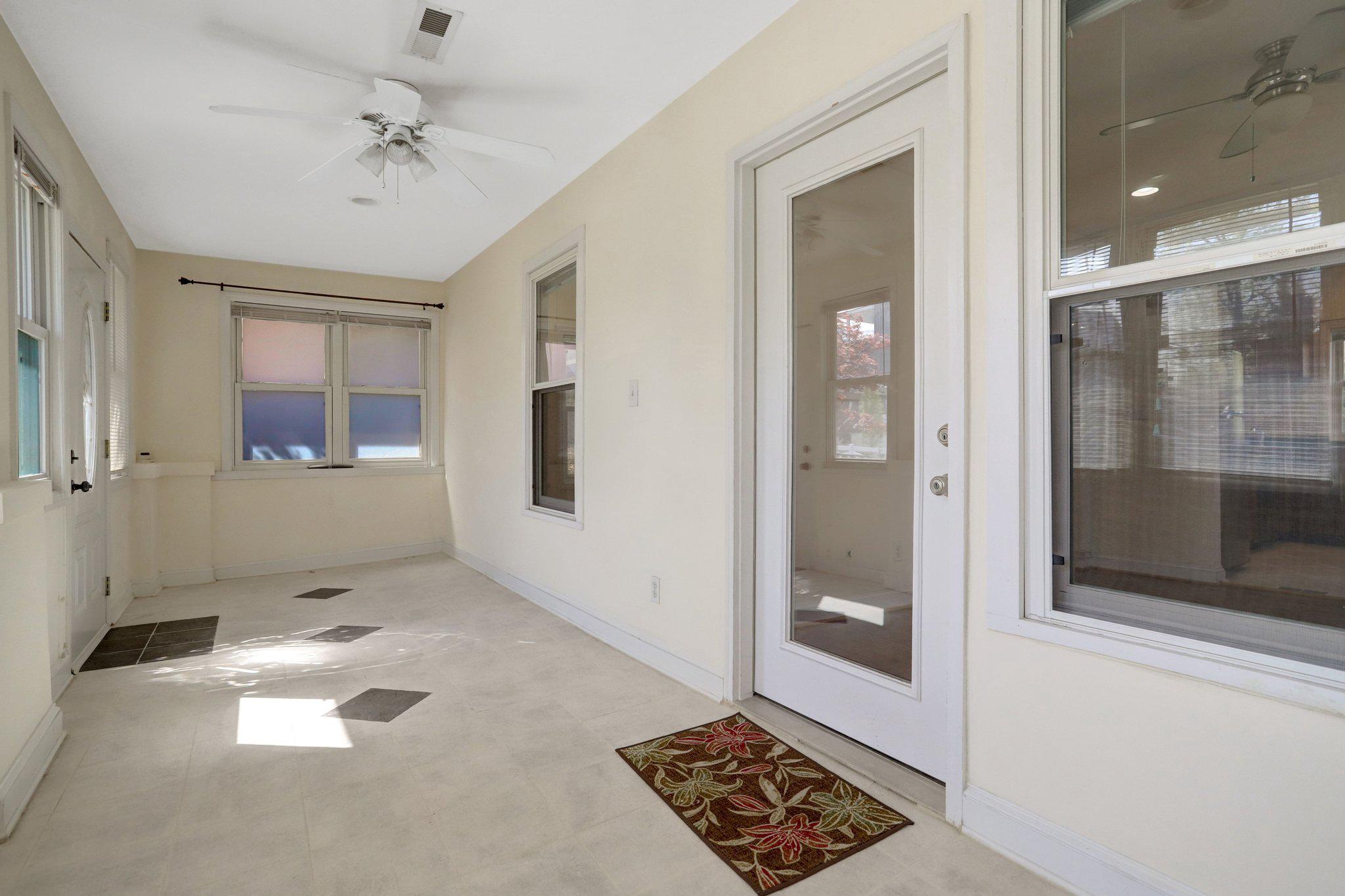 ADDISON HEIGHTS - Residential