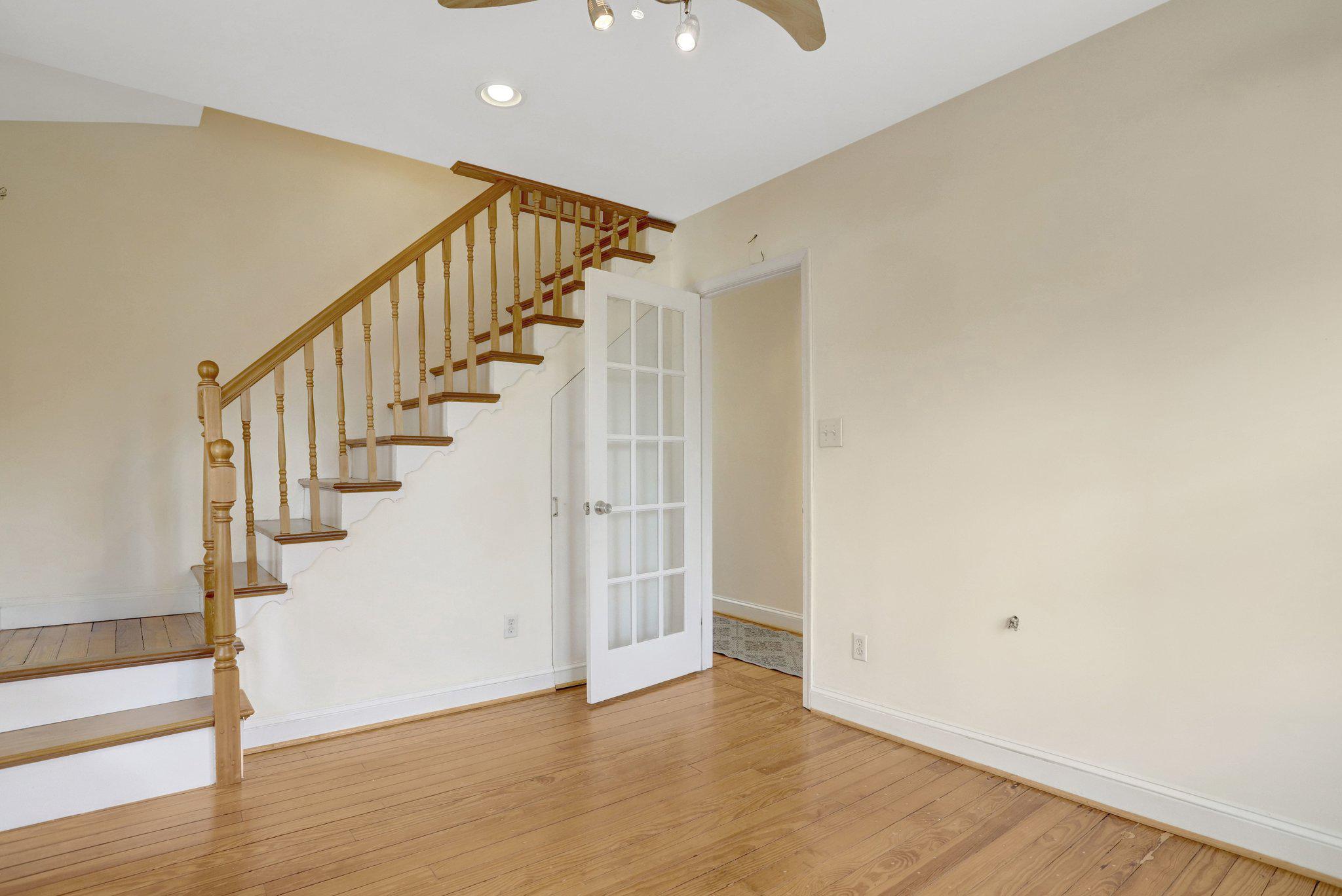 ADDISON HEIGHTS - Residential