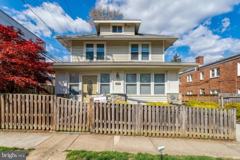 Homes For Sale - 2206 S Grant Street<br/> ARLINGTON, VA 22202