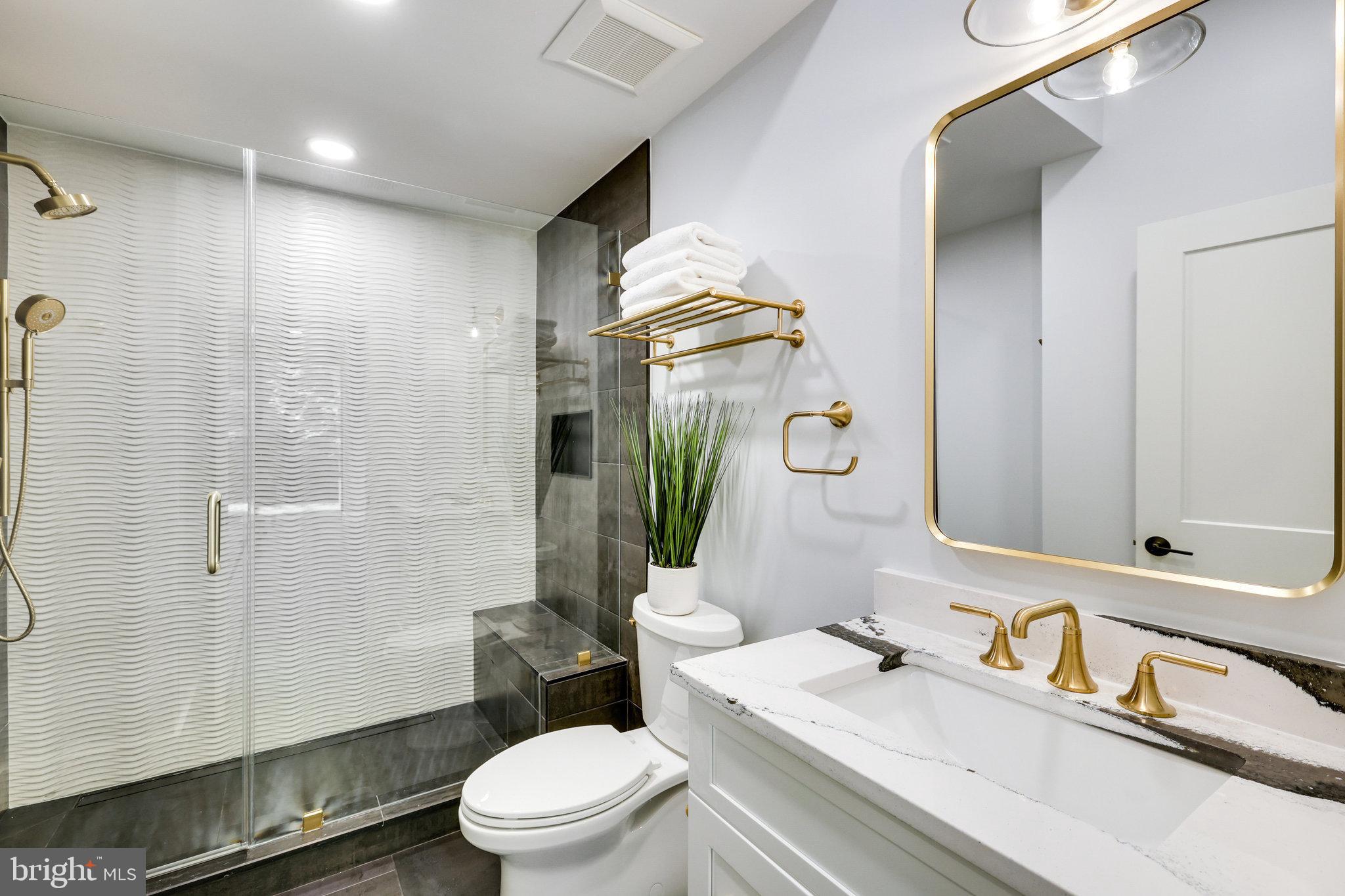 JEFFERSON RUN MANOR - Residential