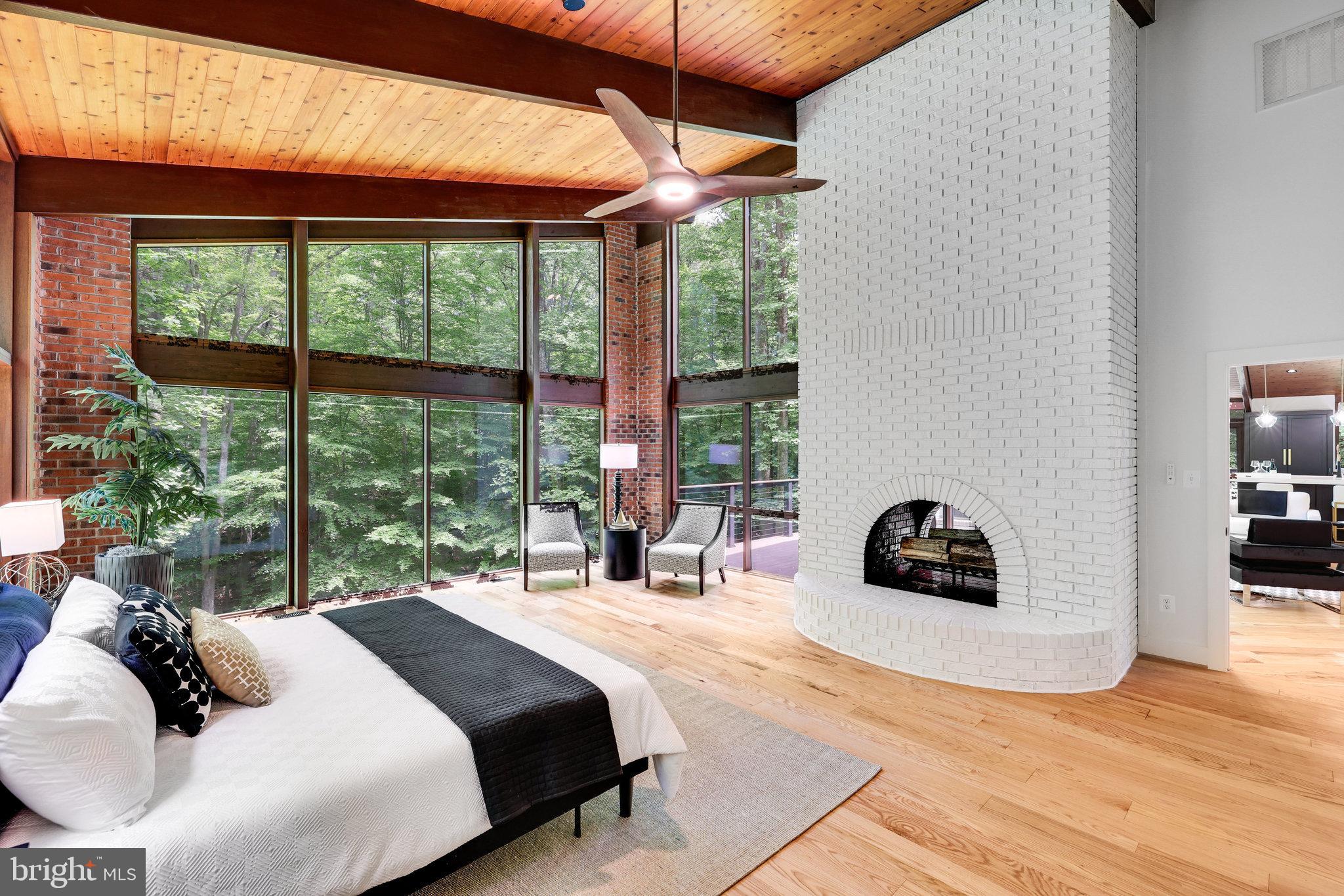 JEFFERSON RUN MANOR - Residential